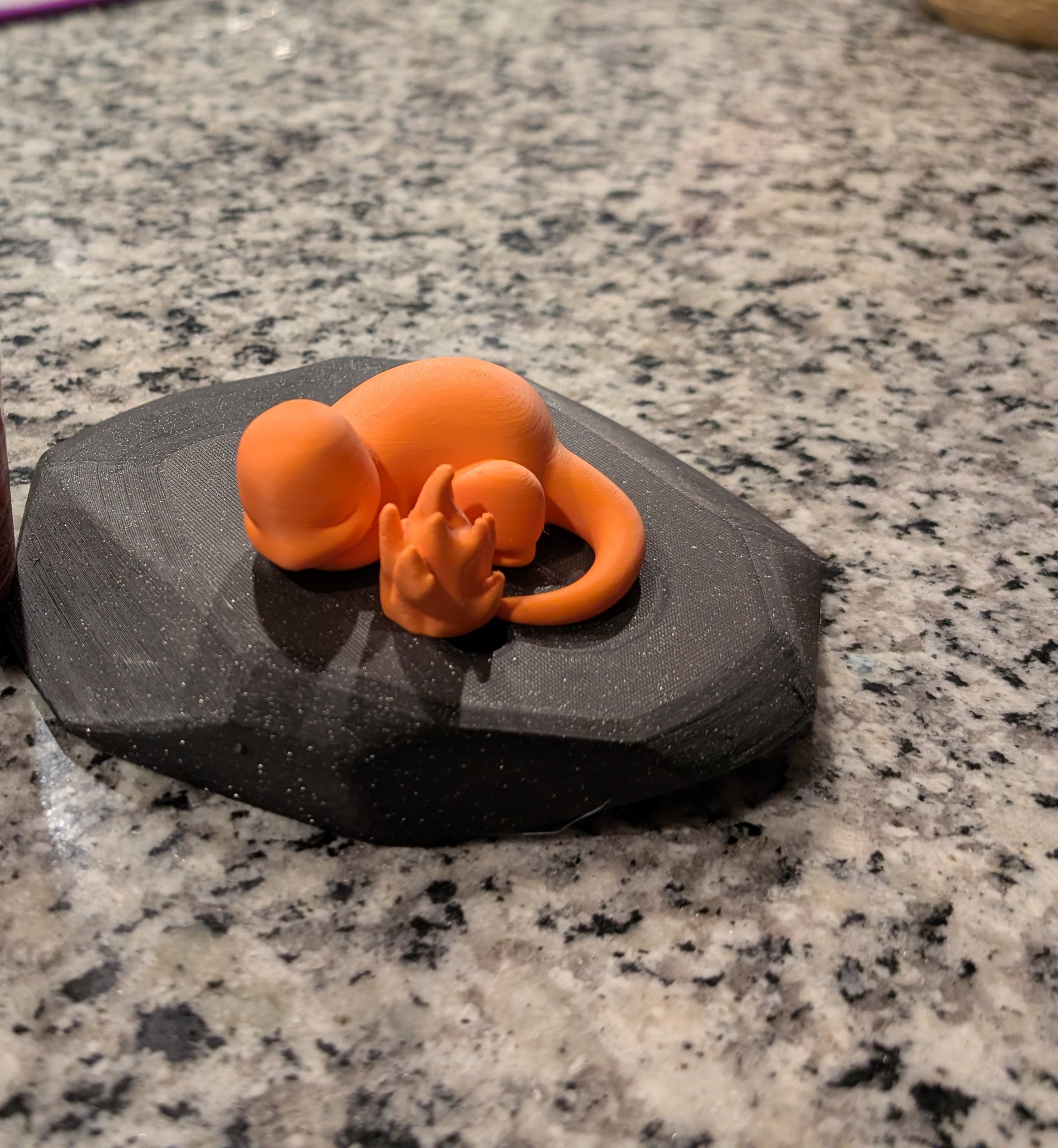 Miniatura 4 do modelo 3D Sleeping Charmander Nightlight
