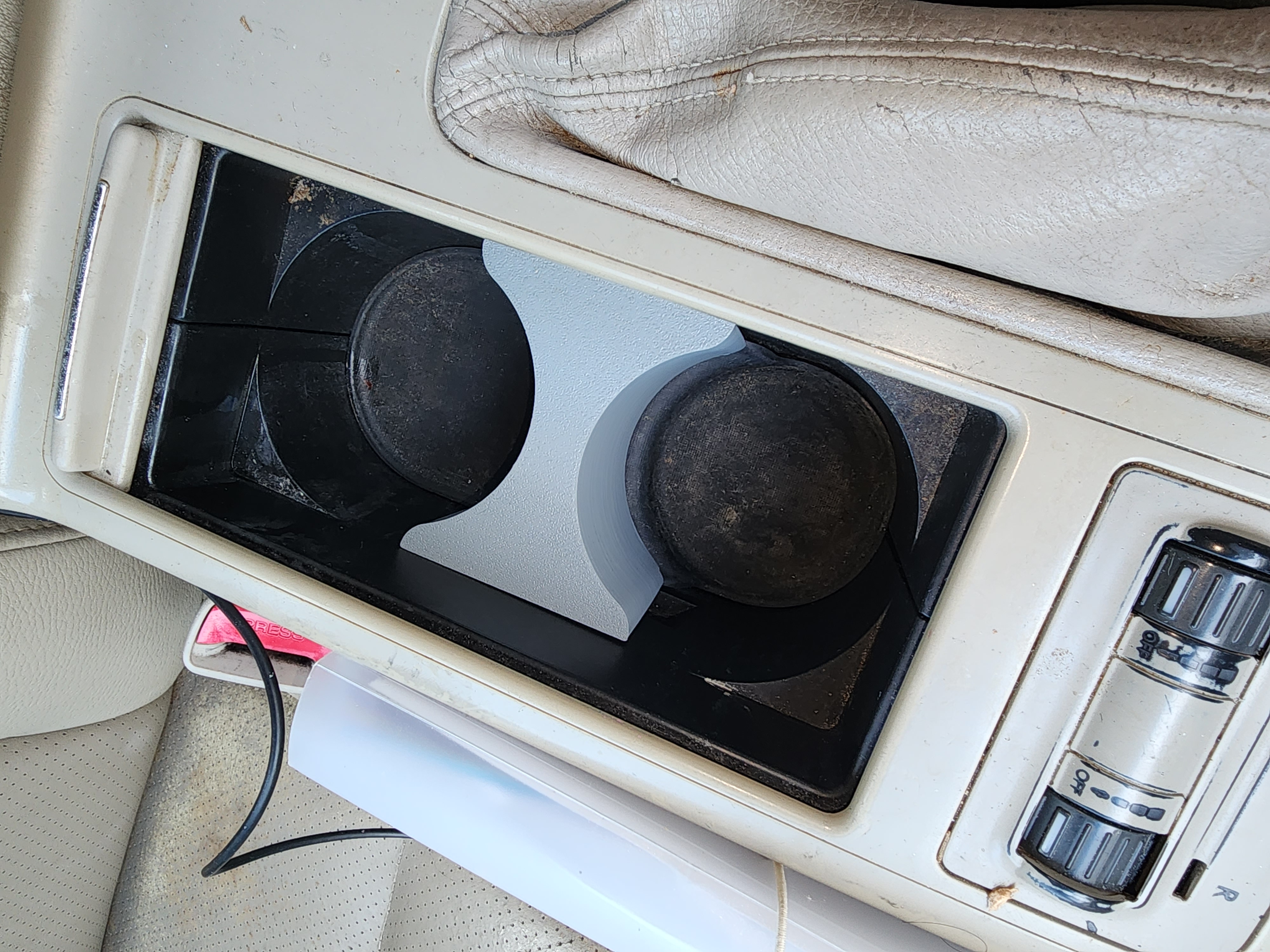 Subaru Outback Cup Holder Divider