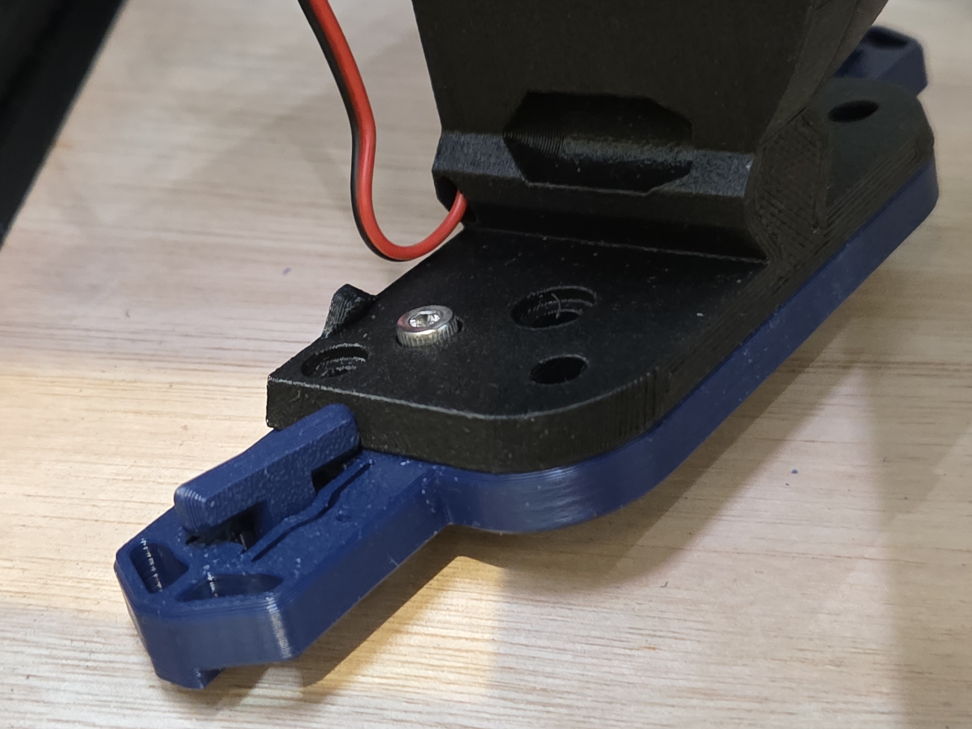 Nevermore Mini adapter plate for 2020 extrusions 3D model