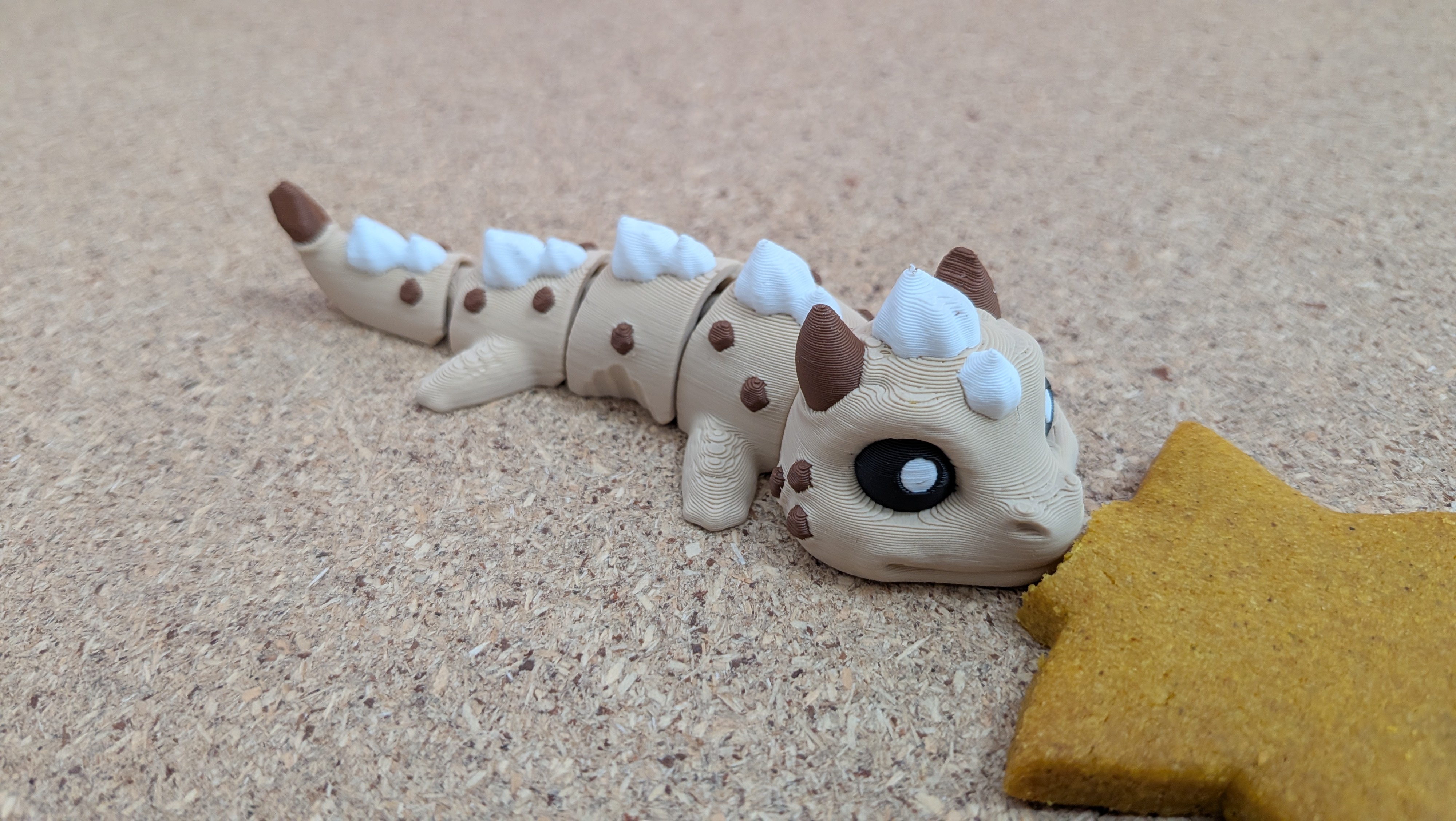 Cookie Dragon - Articulated Keychain Figure
