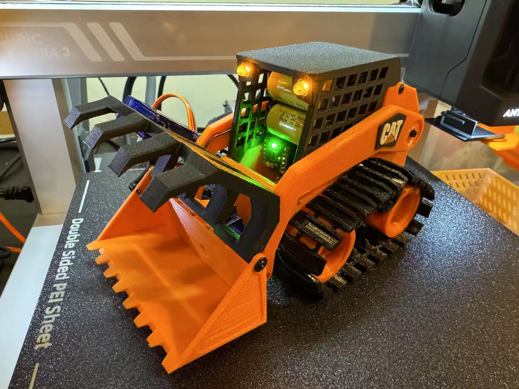 Modified V4 main  body to provide support to the Prof. Boots V3 RC Skid Steer V3.0 PCB. 3D model thumbnail