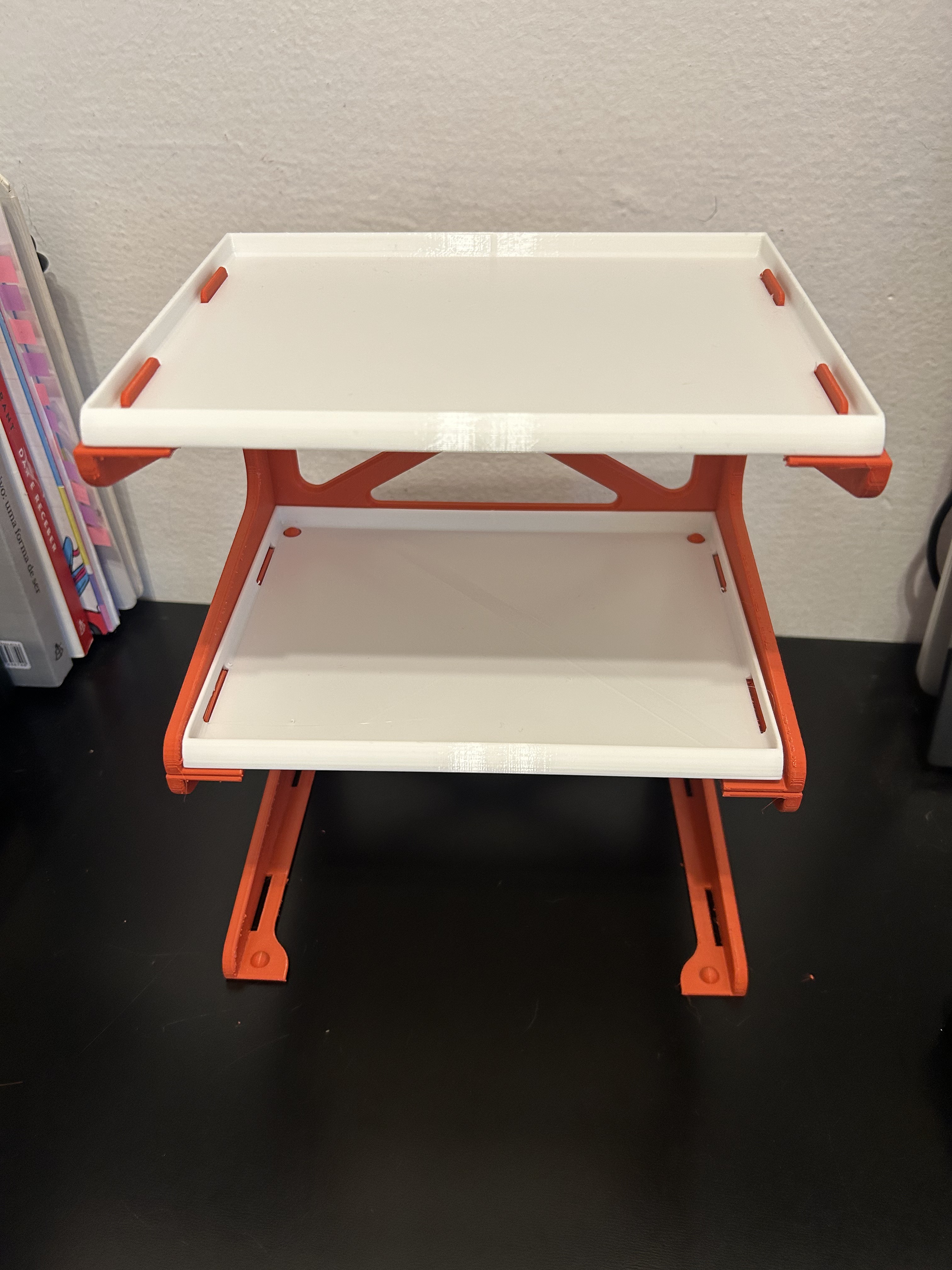 Miniatura 6 do modelo 3D Stackable Shelf Organizer