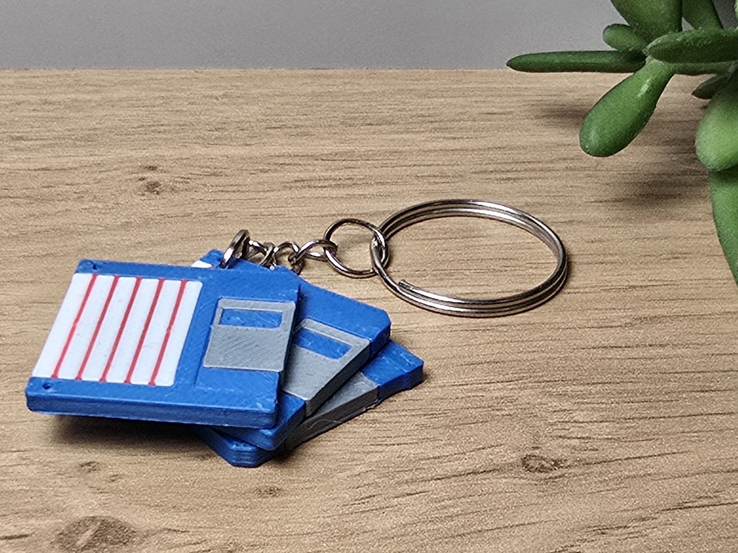 Miniatura 3 do modelo 3D Floppydisk - Mini - Keychain
