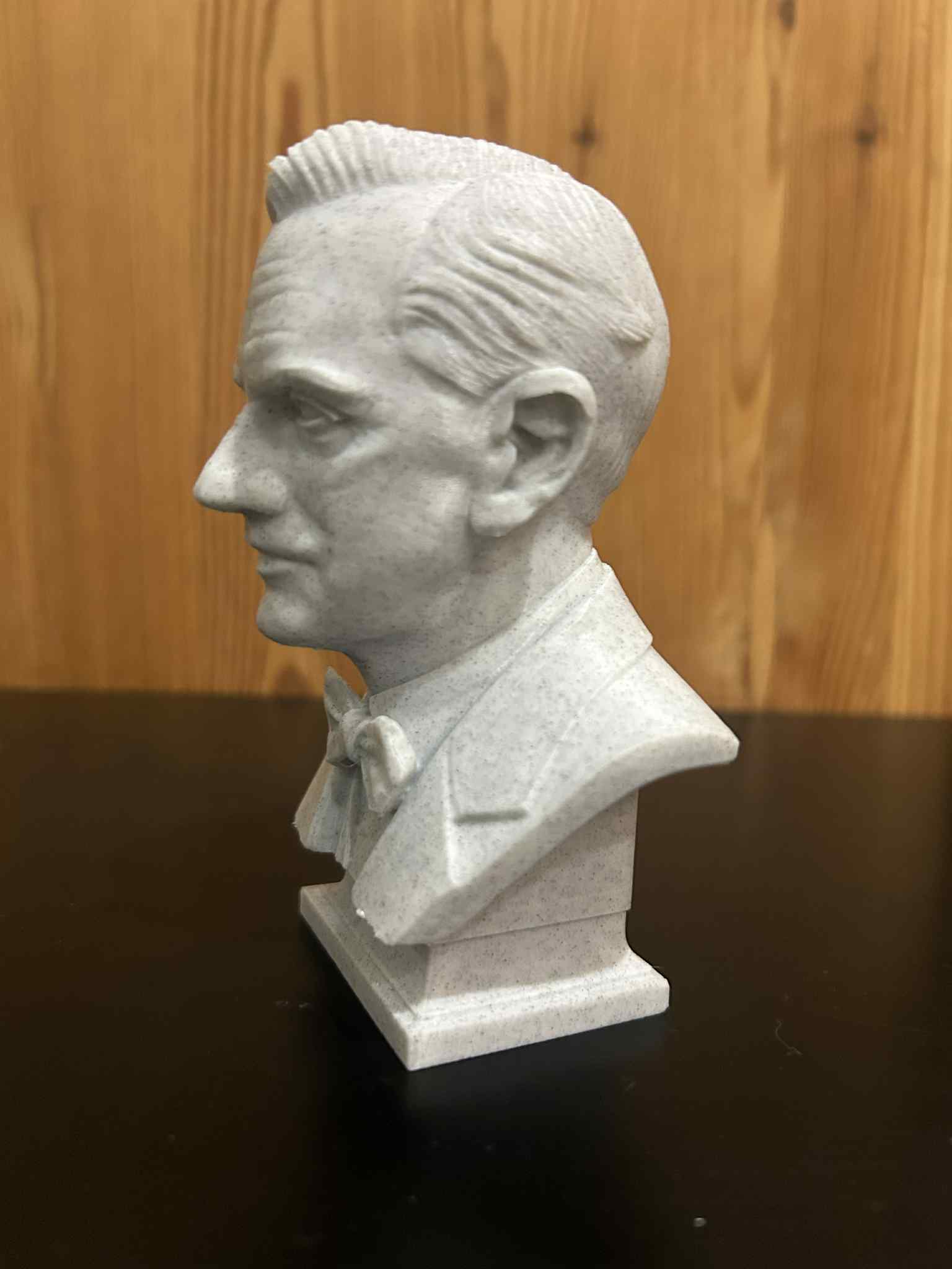 Alexander Fleming – Bust — thumbnail 3