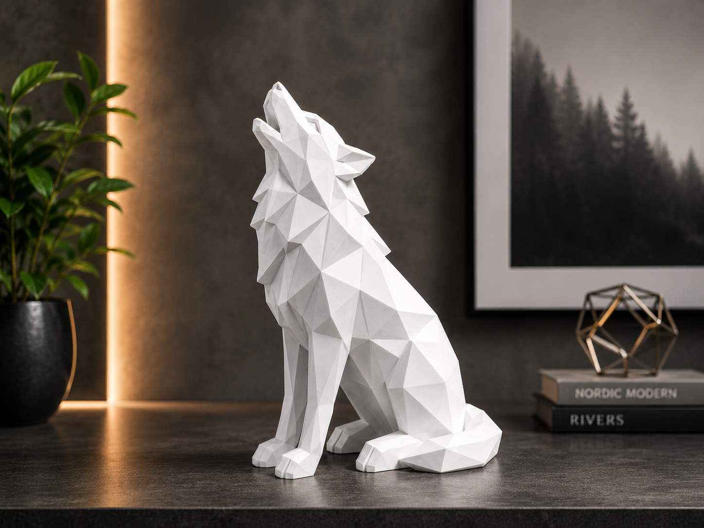 Low Poly Wolf – Geometric Wildlife Sculpture