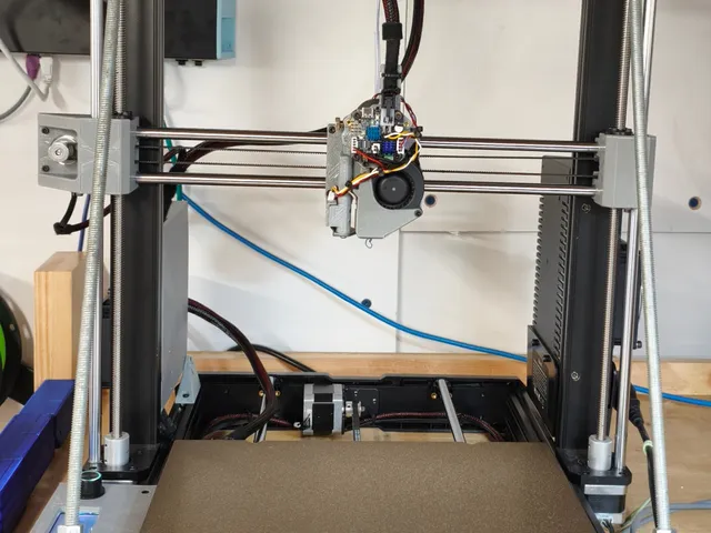 Sovol SV06 Plus x-axis carriers threaded insert version