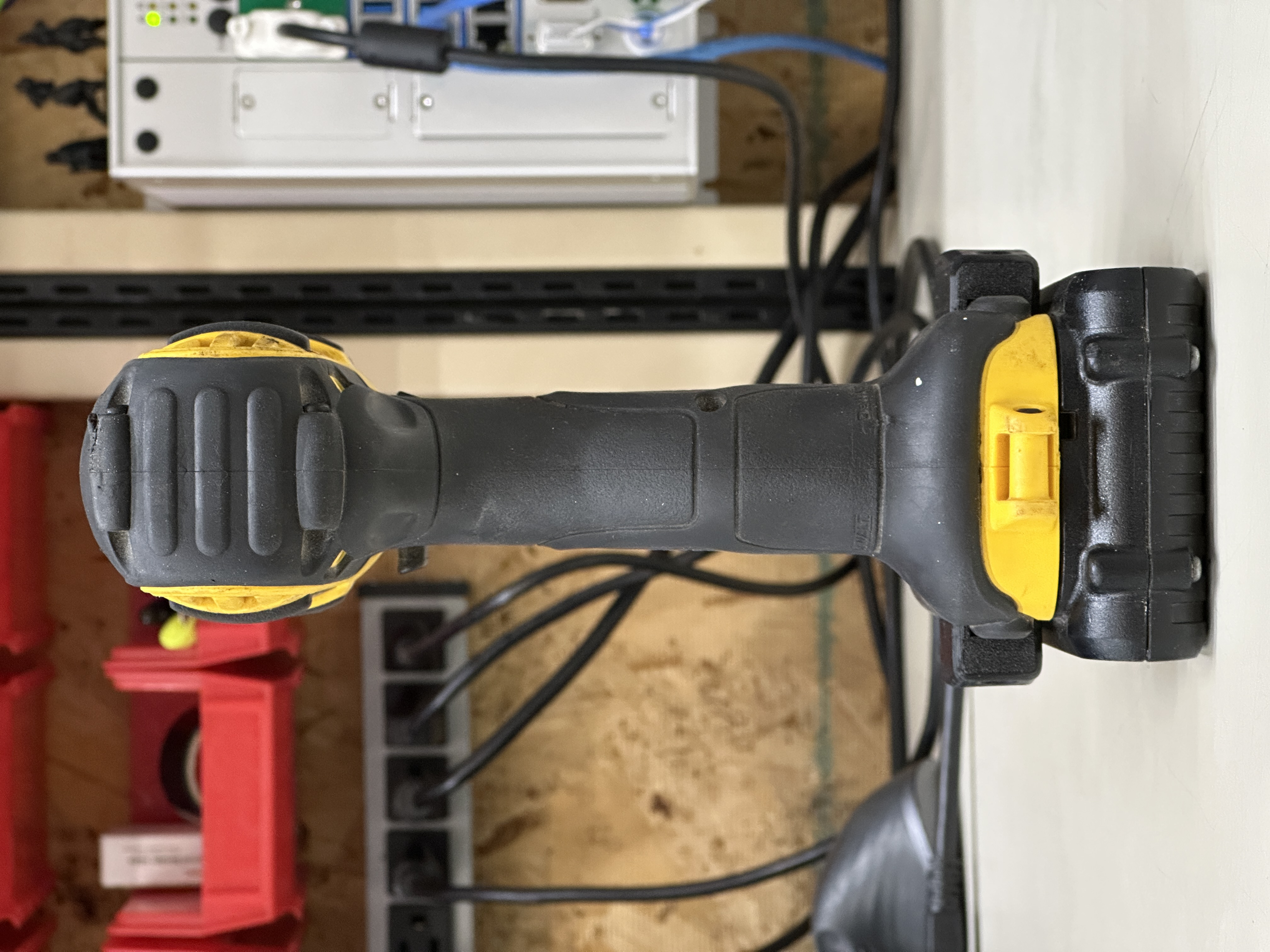 DeWalt Bit Holder - Easy Insert/Remove — miniatura 7