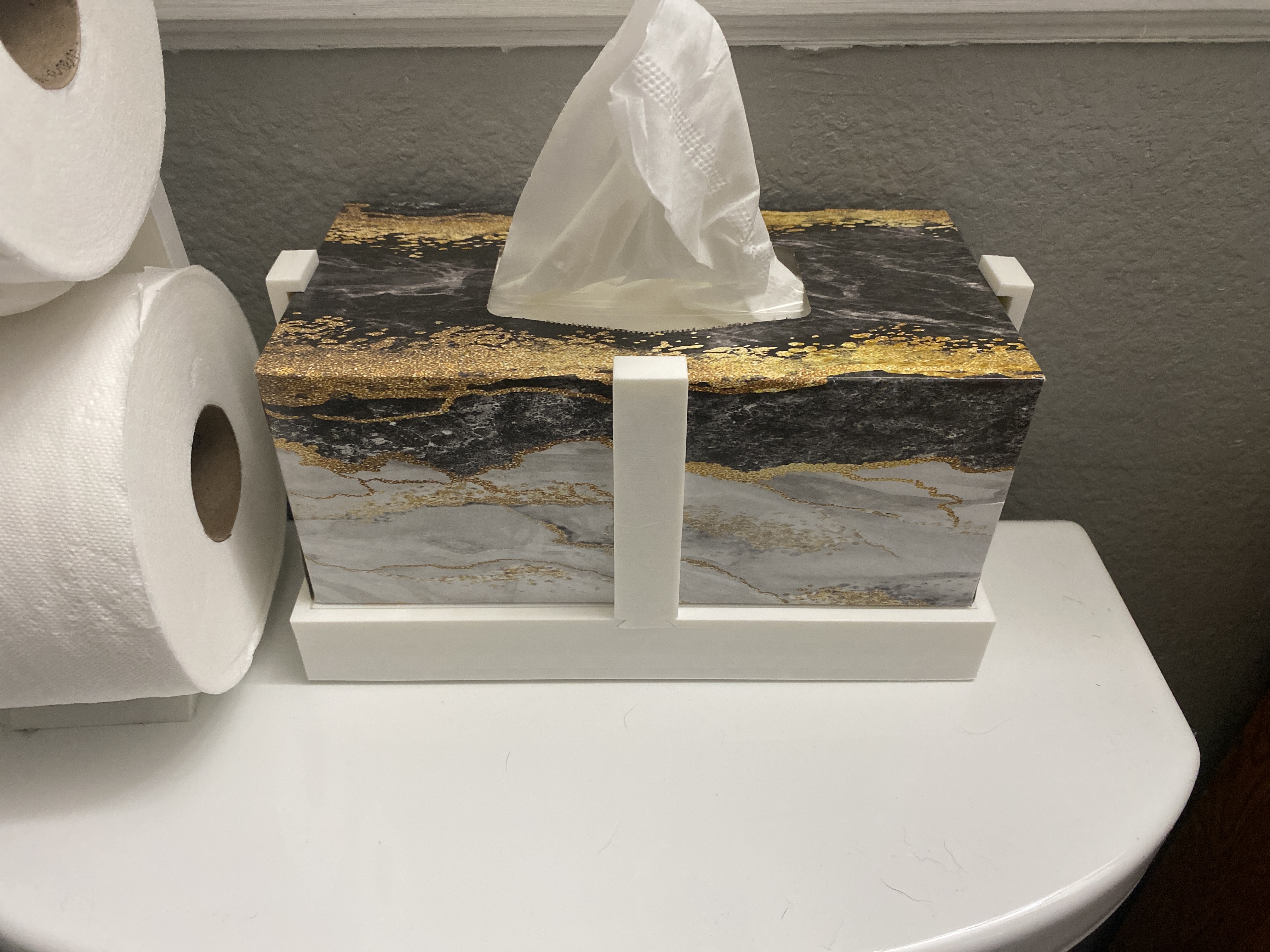 Weighted Kleenex Face Tissue Box Holder