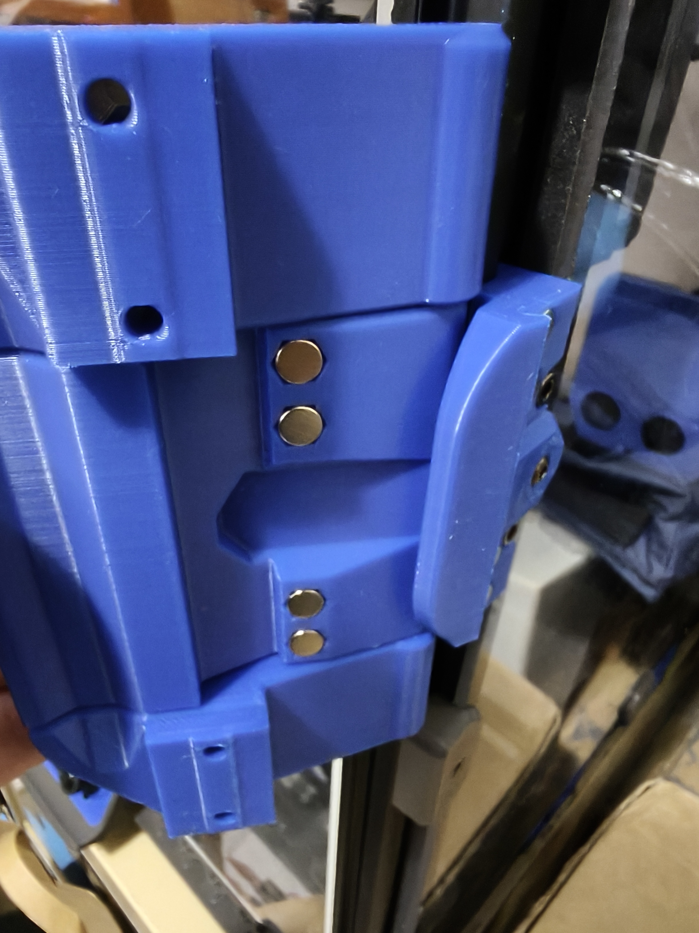 Clicky Clack Fridge Door remix for MGN12 Y and Z rails on Voron