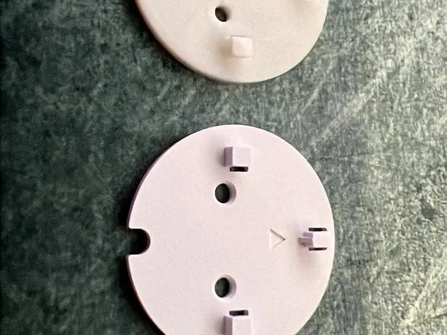 Replacement Unifi G4 Instant base bracket / mount