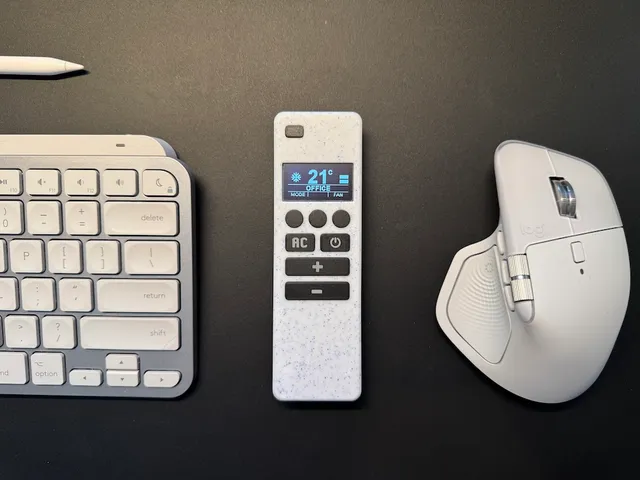 Home Assistant ESPHome Remote with OLED display!