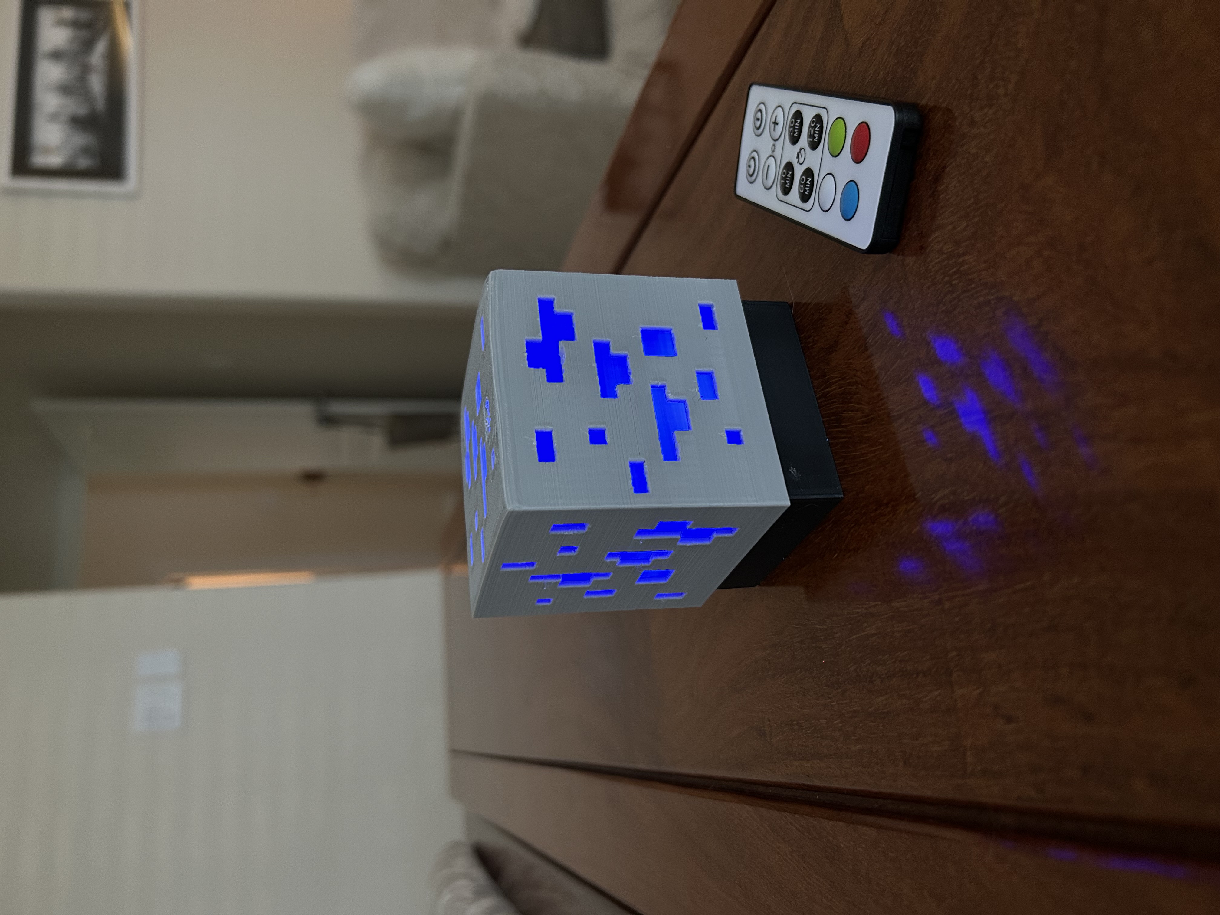 Minecraft Diamond Ore Lamp