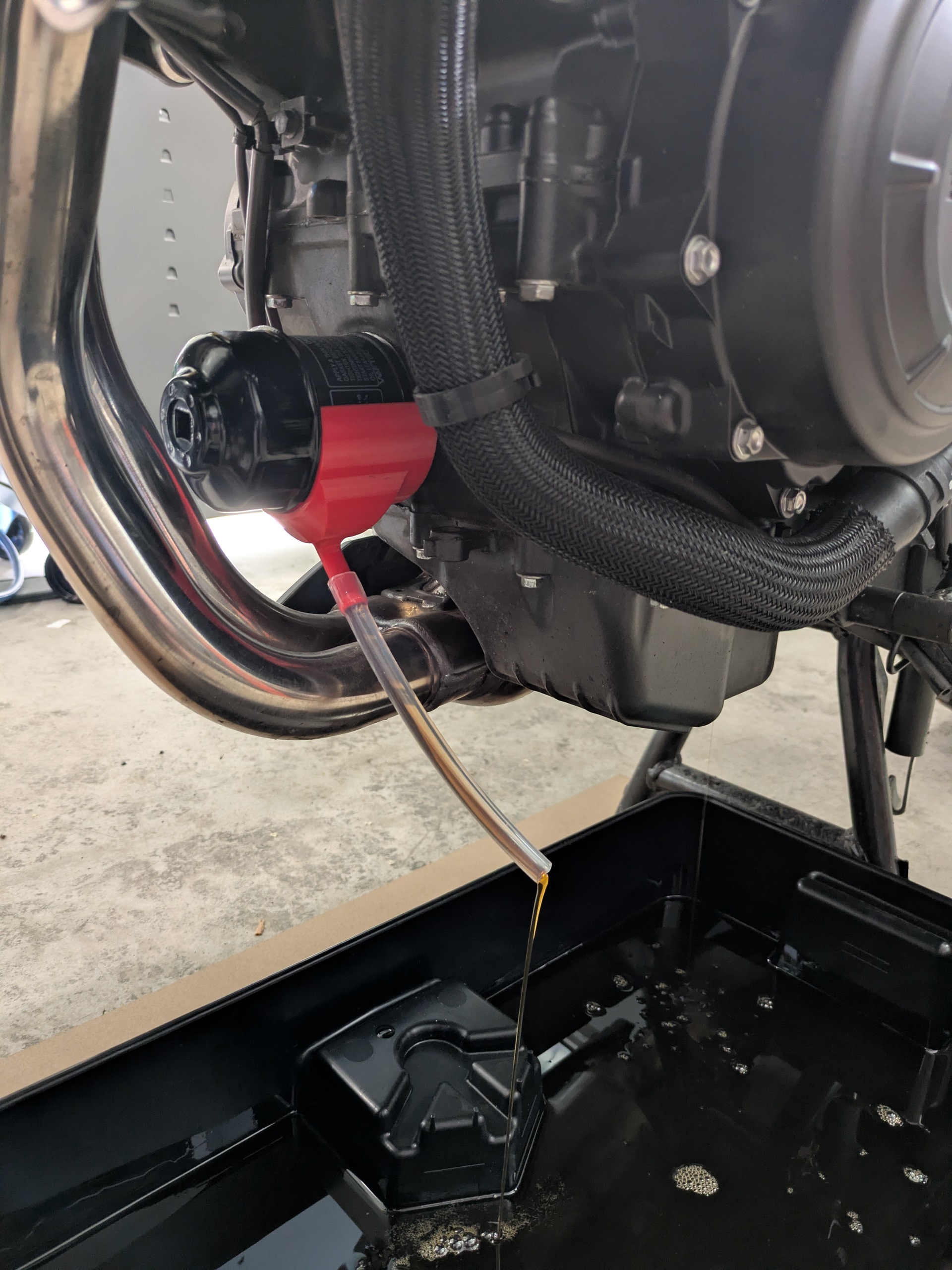 Oil-filter Funnel suitable for Honda CB500X/NX500
