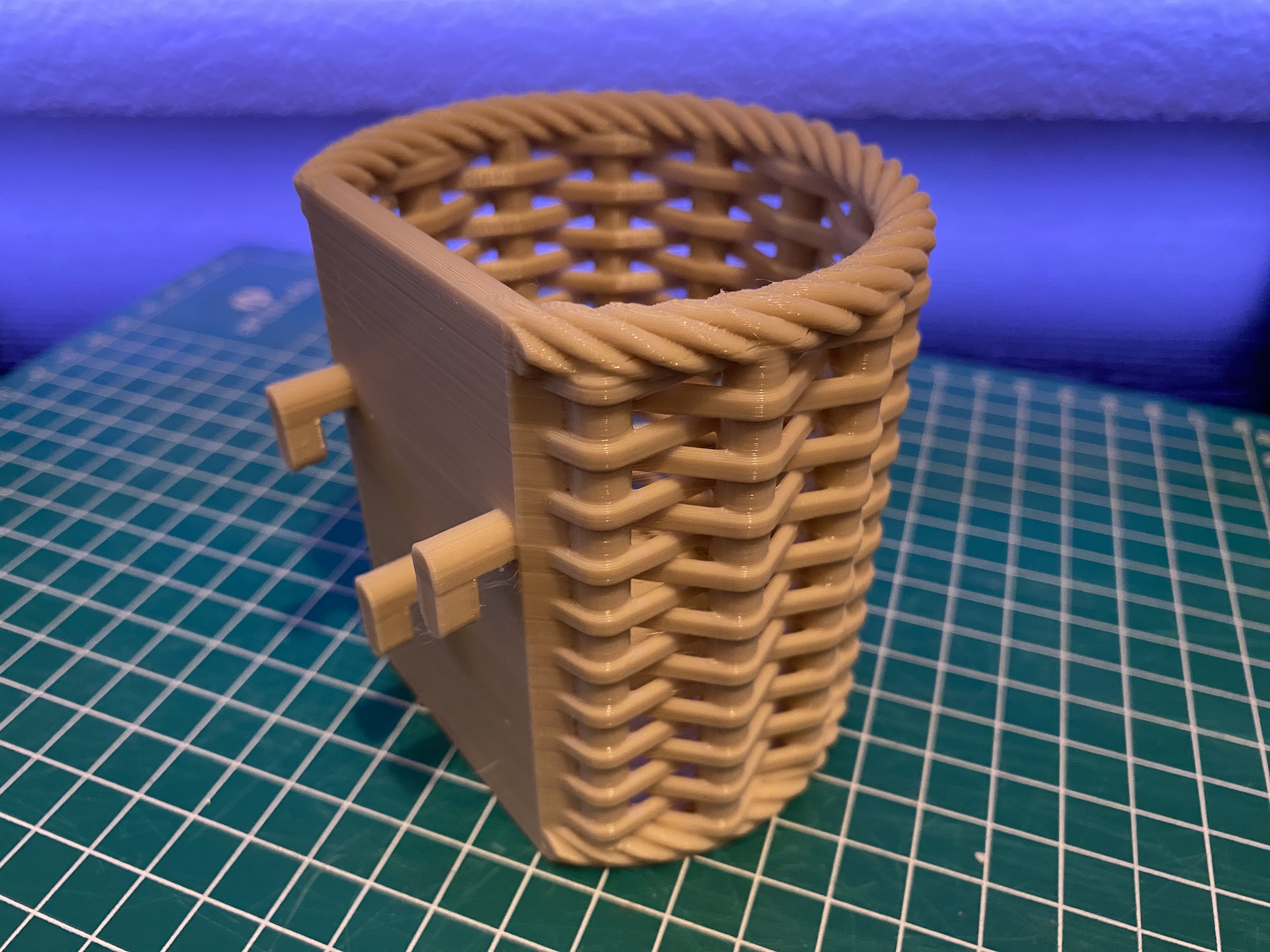 Skadis Pegboard Woven Pencil Holder