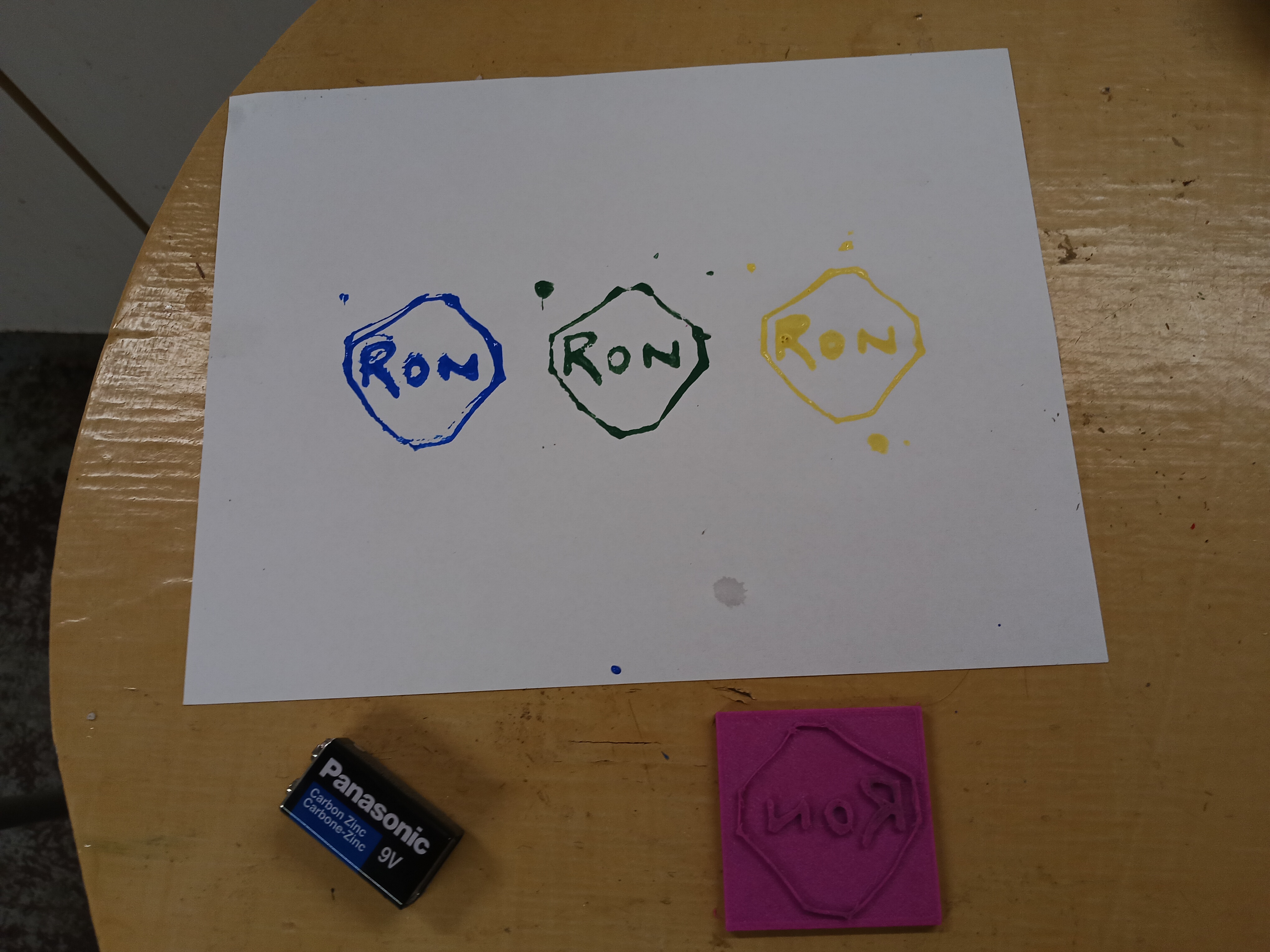 ronStamp.stl + python code you can mod for yourself. — miniatura 2