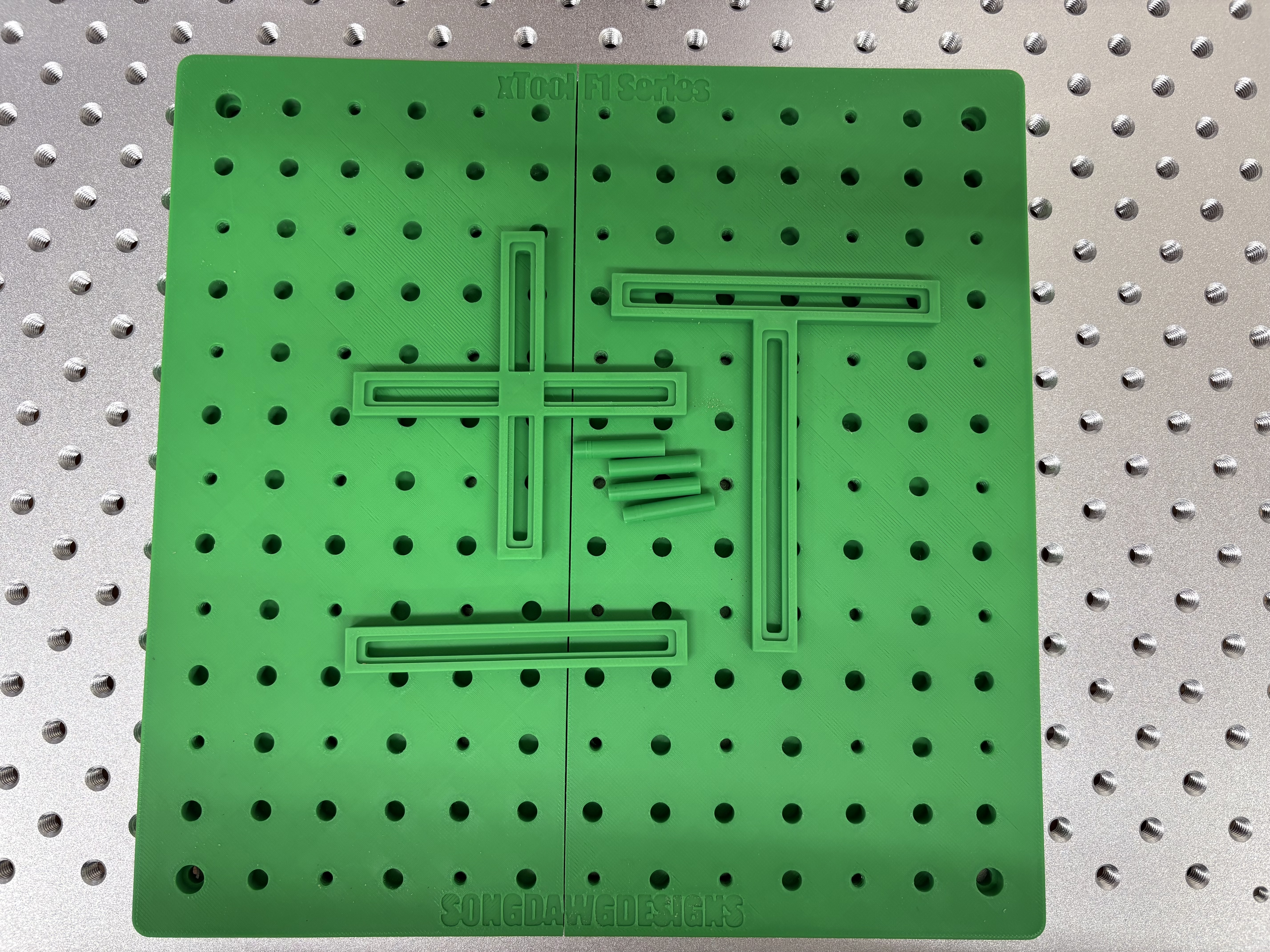 xTool F1 Ultra / F2 Ultra / F2 Ultra UV — Extended High-Density Fixture Plate (5mm Dowels + Stock Ultra Corner Pattern)