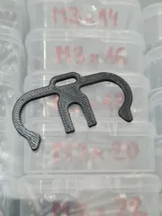 3D sets hitch lock