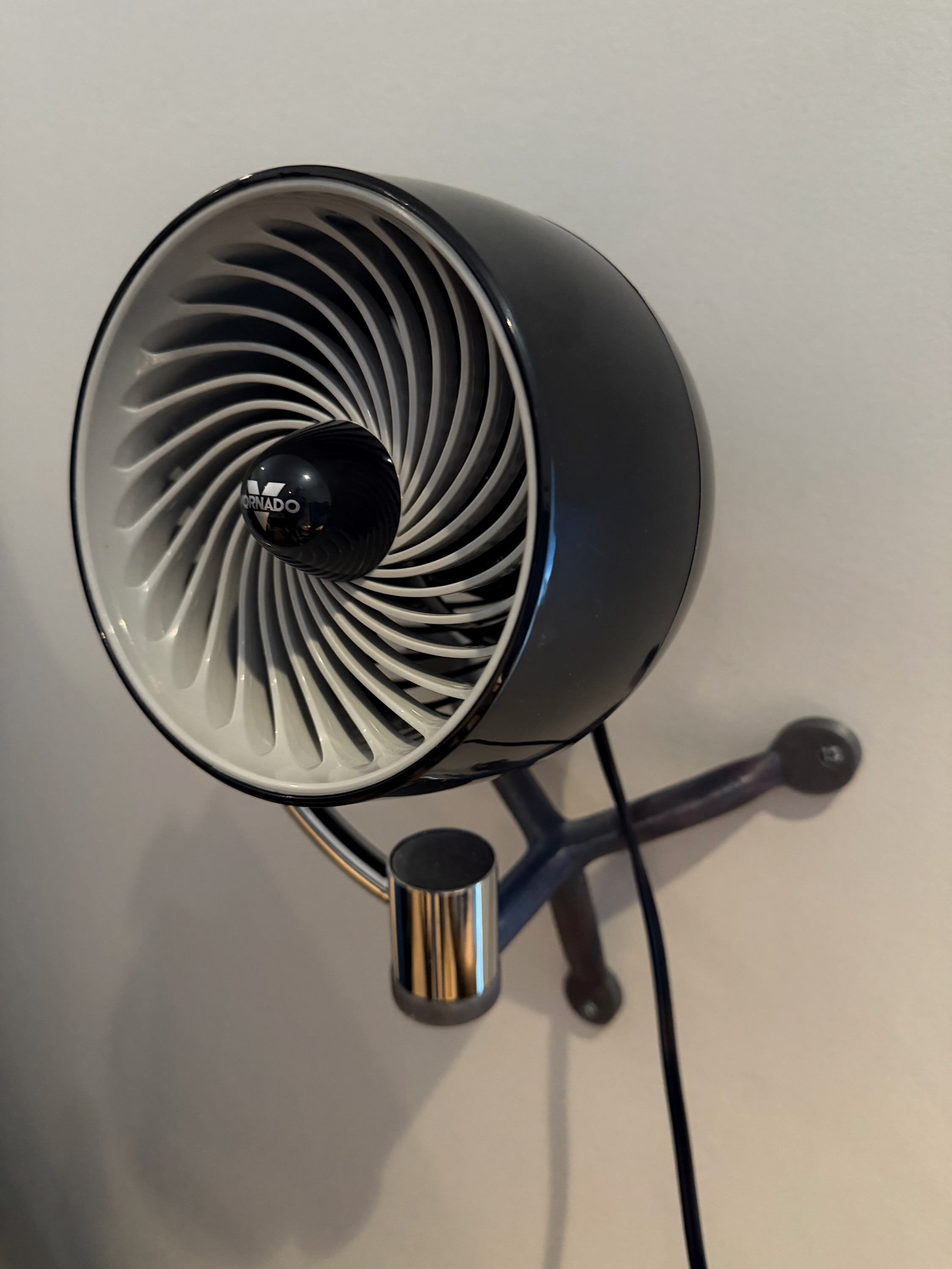 Wall Mount for Vornado Pivot3 Clip fan