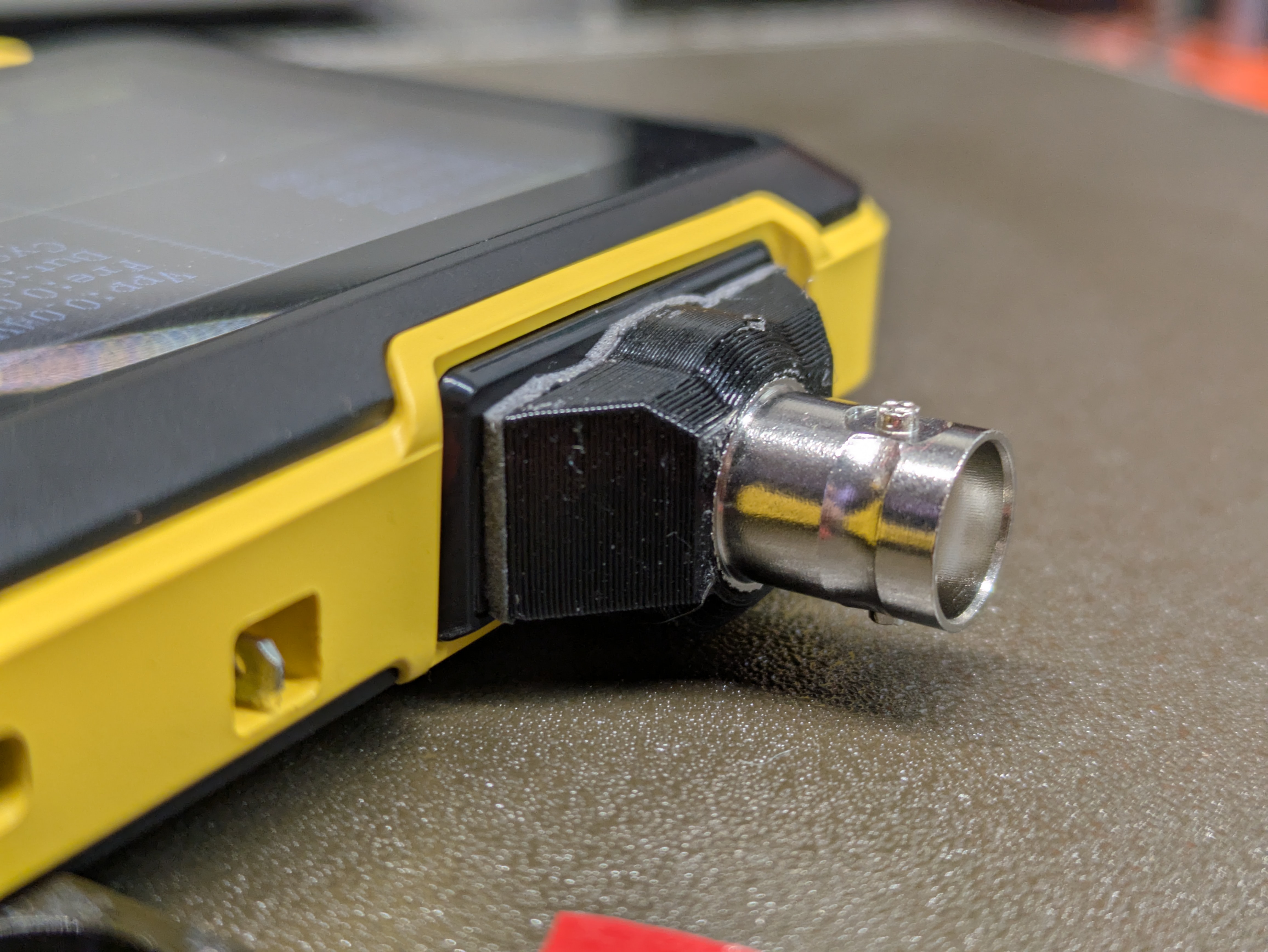 DSO-152 BNC Input Mount - Permanently fix the MCX-to-BNC connector to the scope