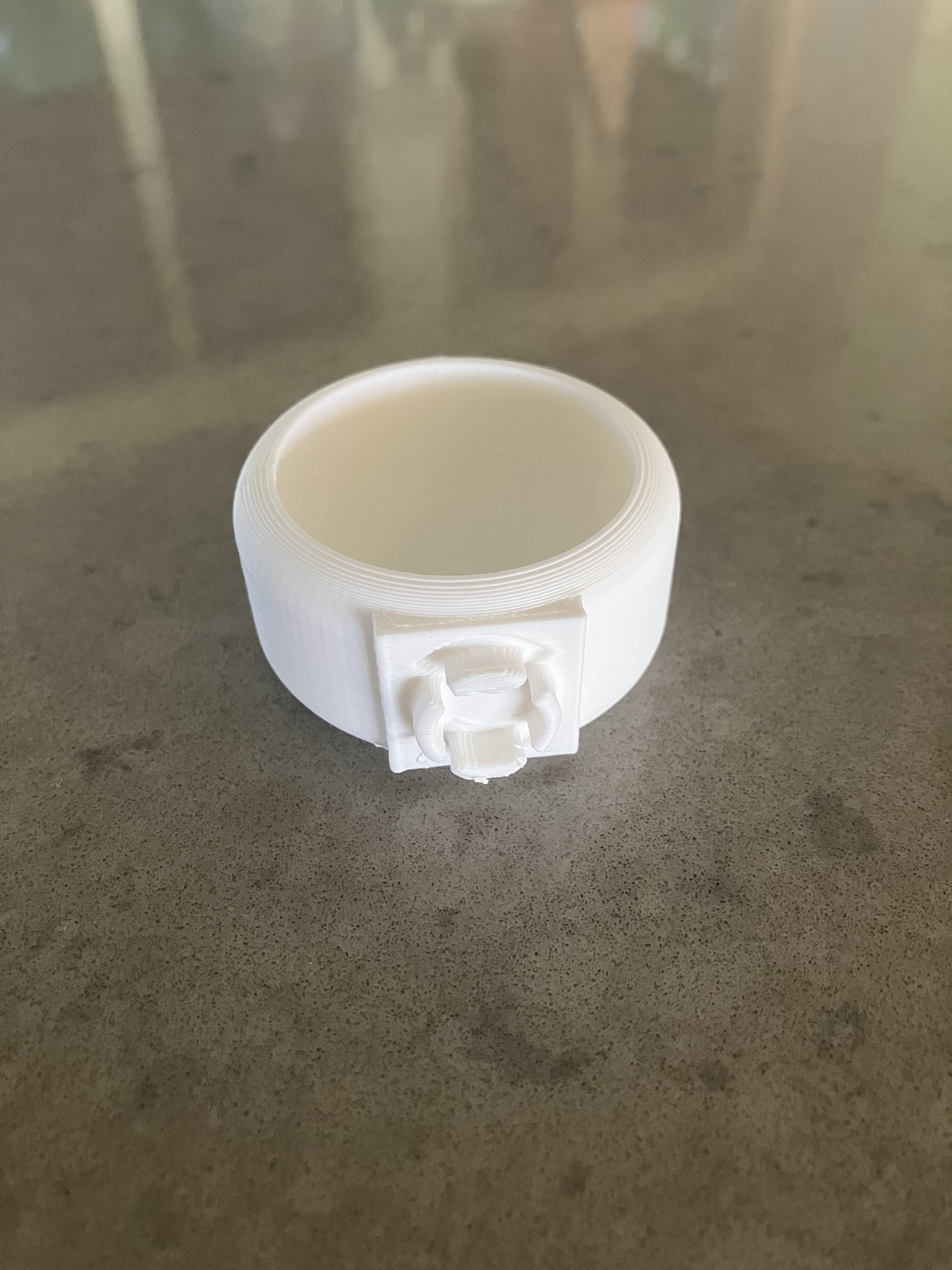 qube 540 egg holder