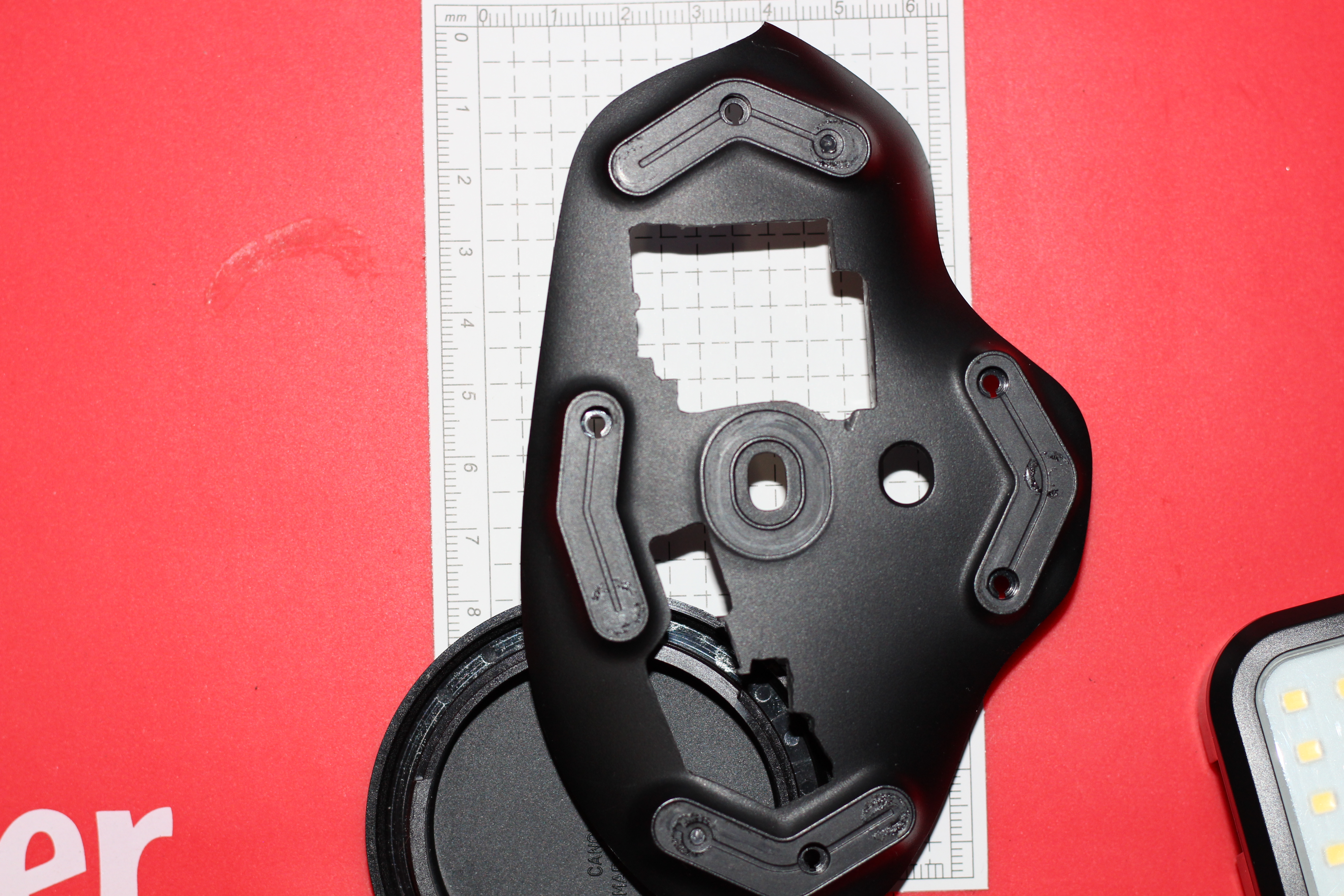 Miniatura 5 do modelo 3D Logitech G604 Clam Shell