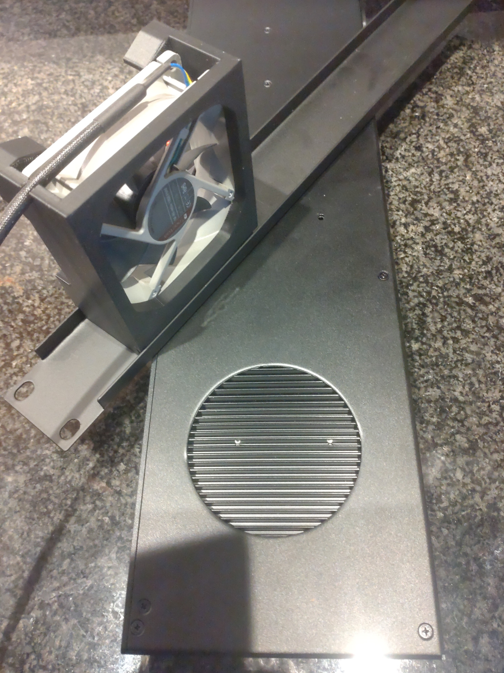 1HE19 80mm fan cup / Qotom Q20300G9_QDNV01
