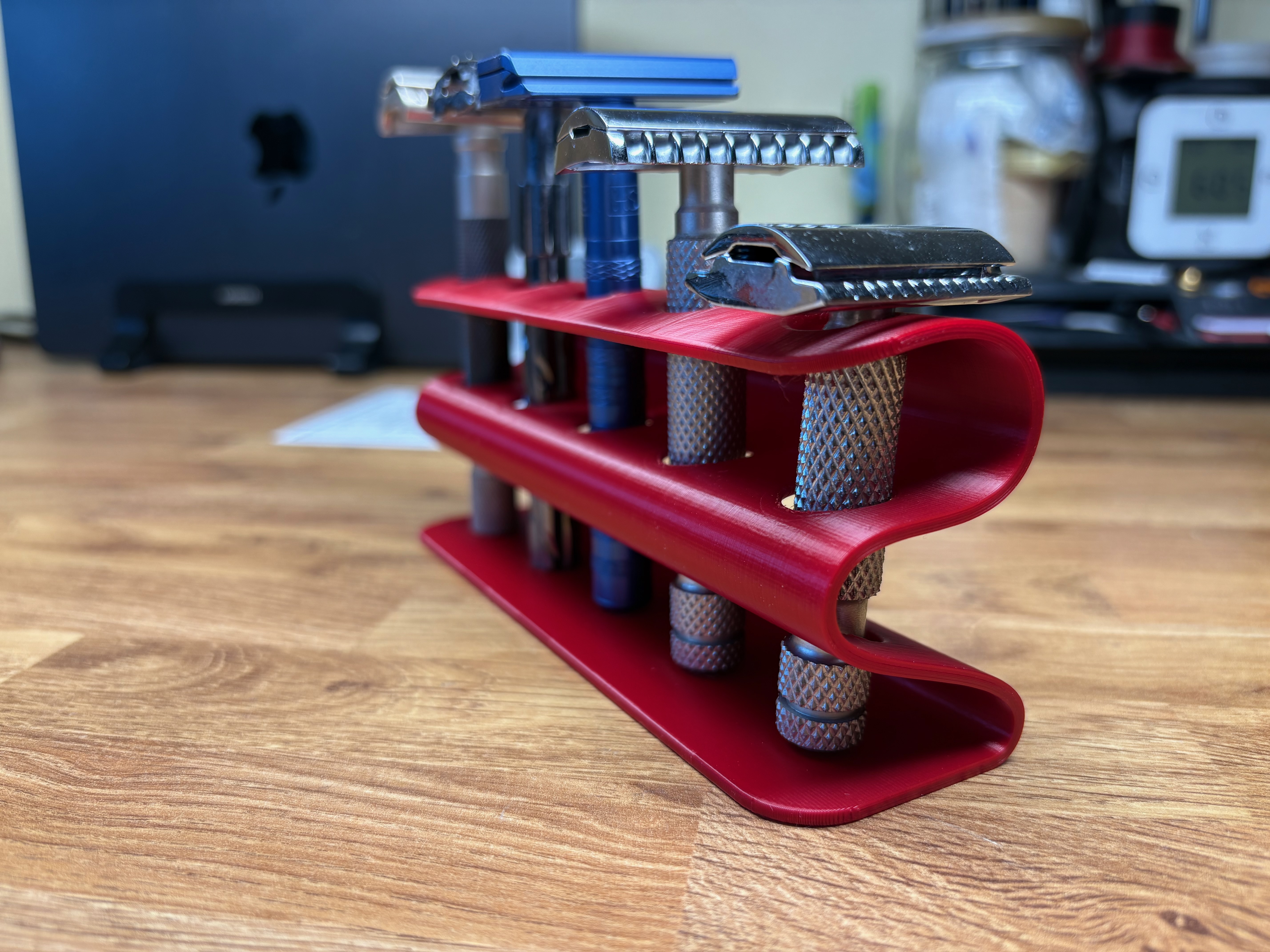 5 Razor stand - Works for Double Edge Safety Razors and Cartridge Razors