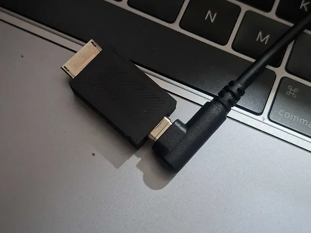 Walkman WM-Port to Type C adaptor