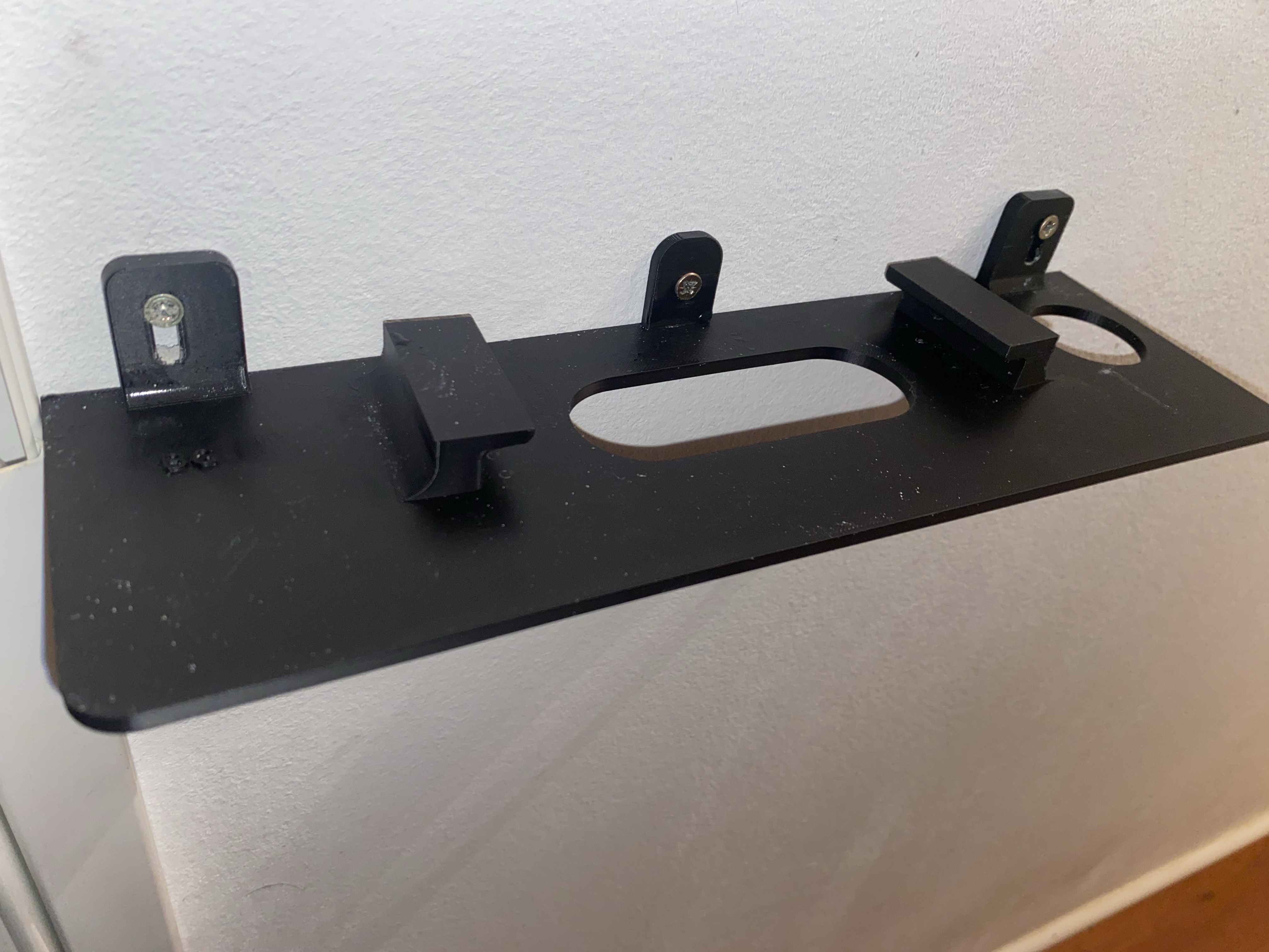 Wall mount bracket for Speedport SMART 4