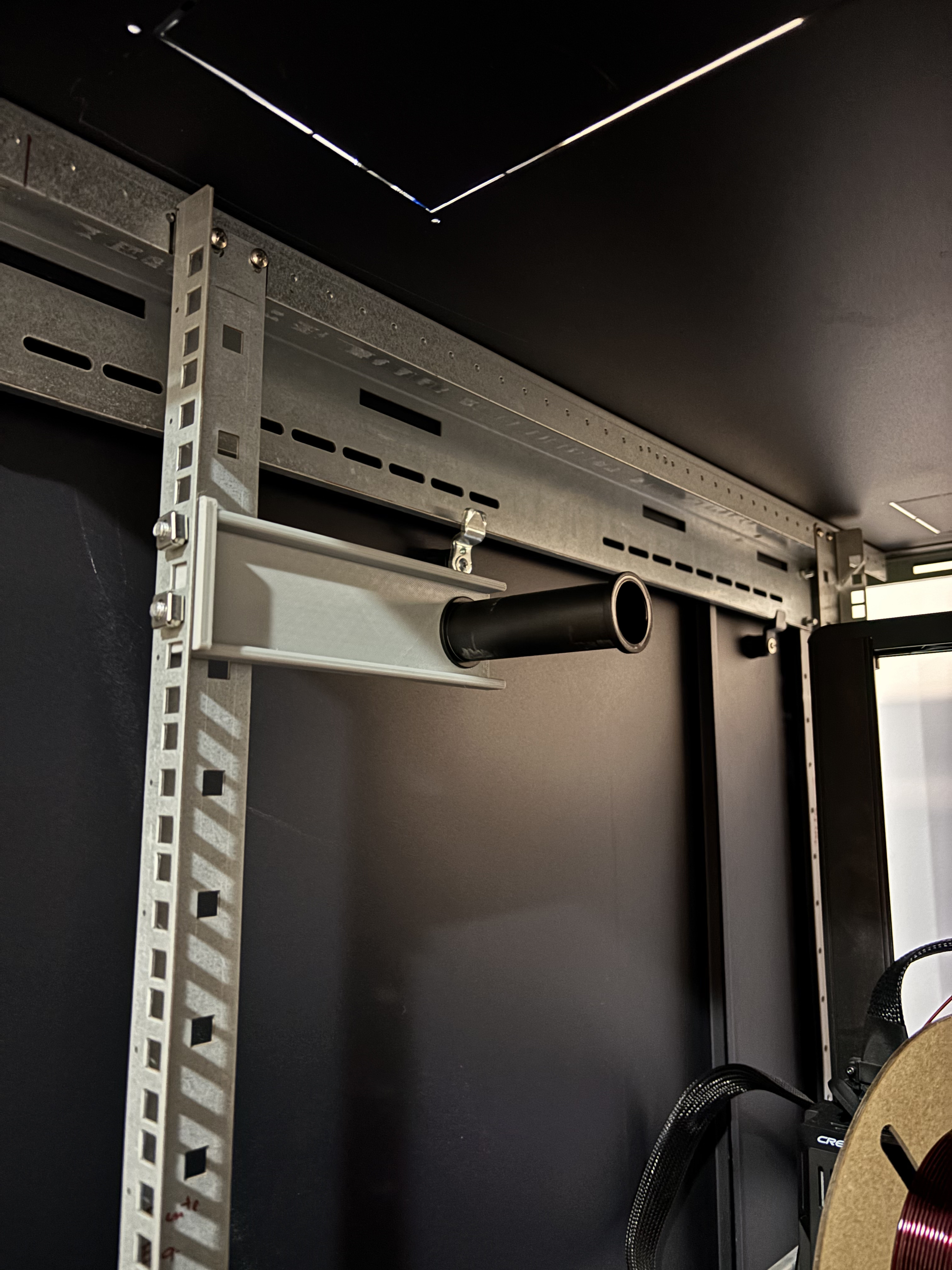 Rack Mountable Filament Stand