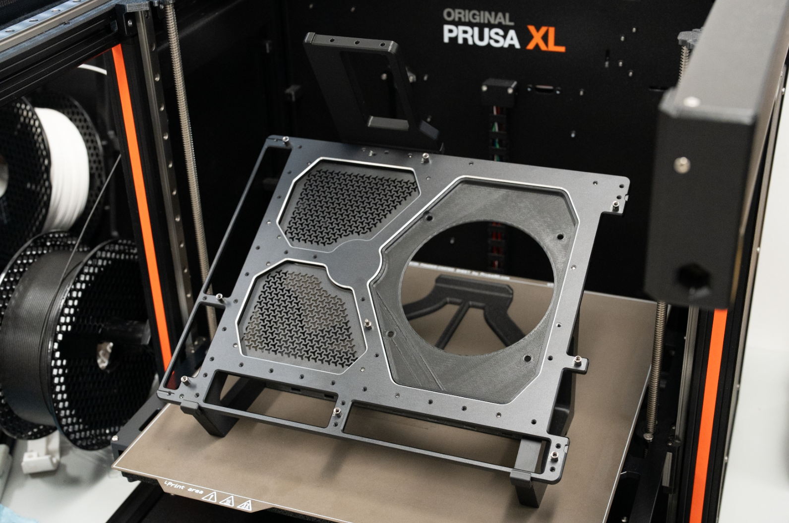 Test bench parts - FRAME Series ELITE Motherboard Tray