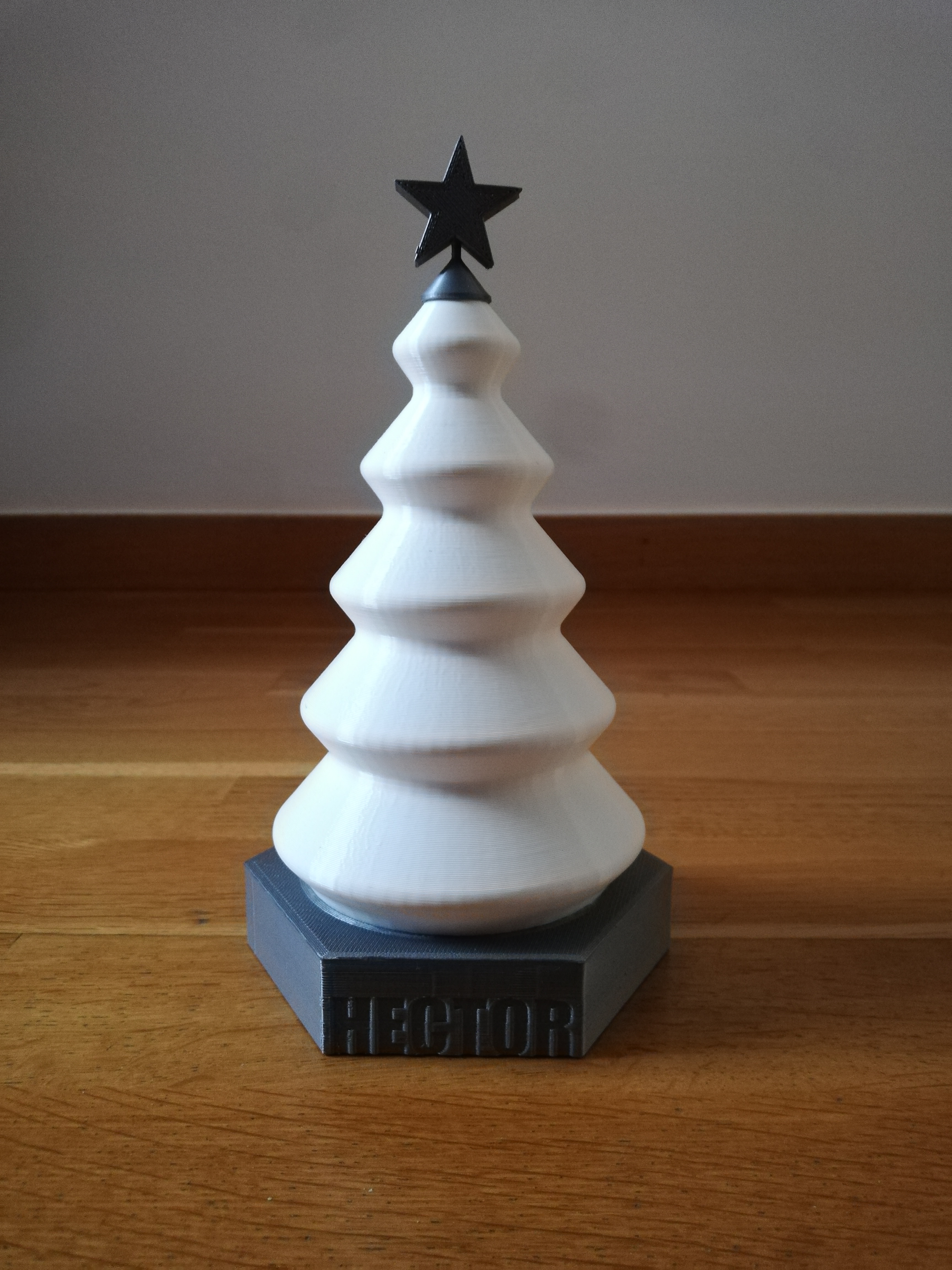 Minimalist LED Christmas Tree Lamp - DIY Holiday Decor