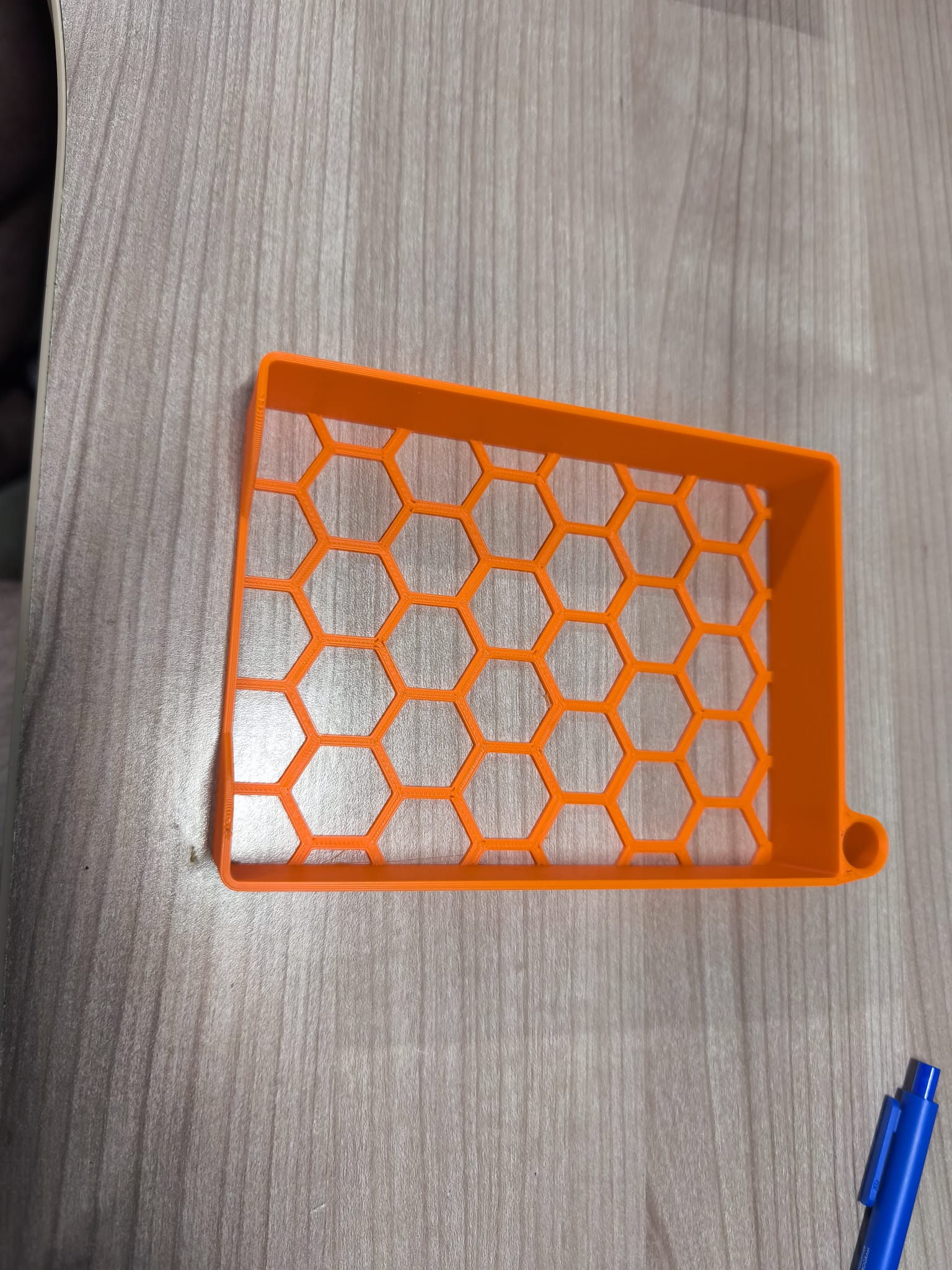 Recycle A4 for notes stand — thumbnail 2