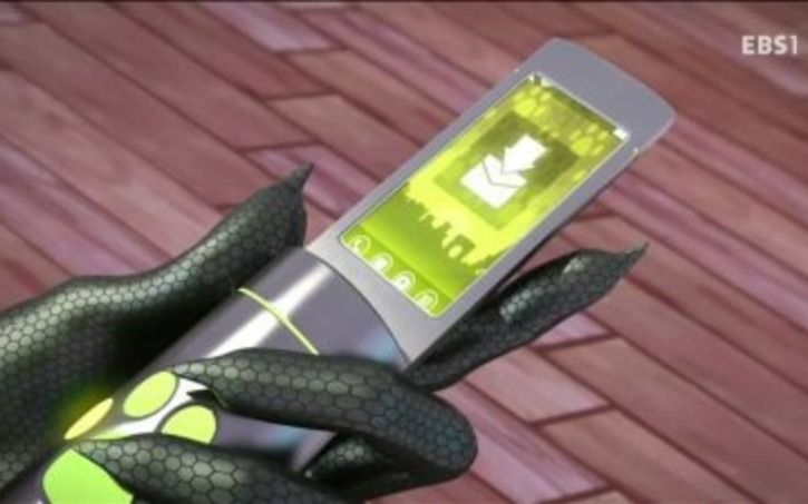 Miraculous Ladybug cat noir staff phone