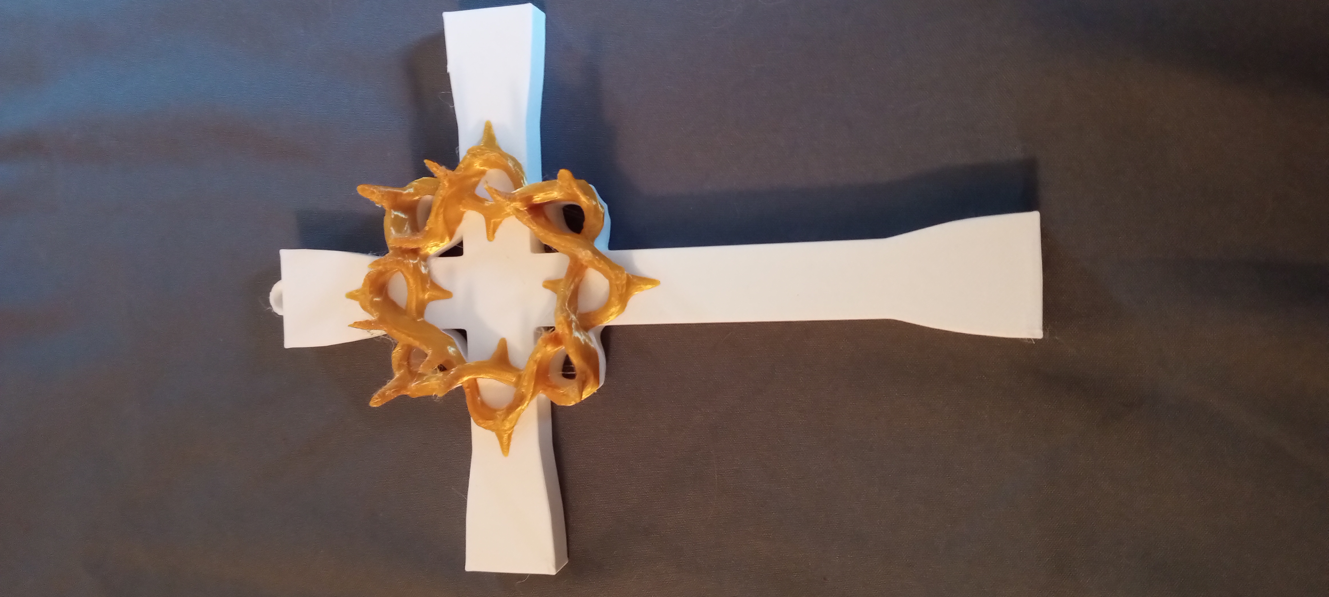 Crown Of Thorns Cross - Flat Bottom