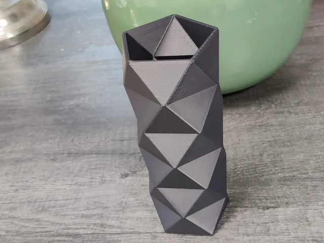 Decorative polygonal vase