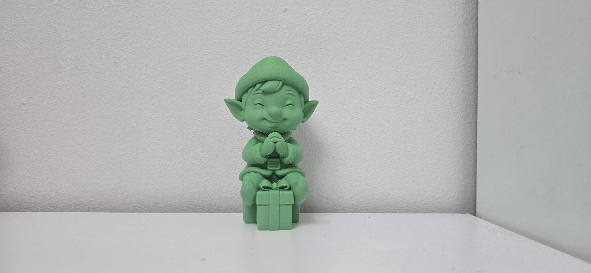 Praying Elf with Gift Box Christmas Figurine