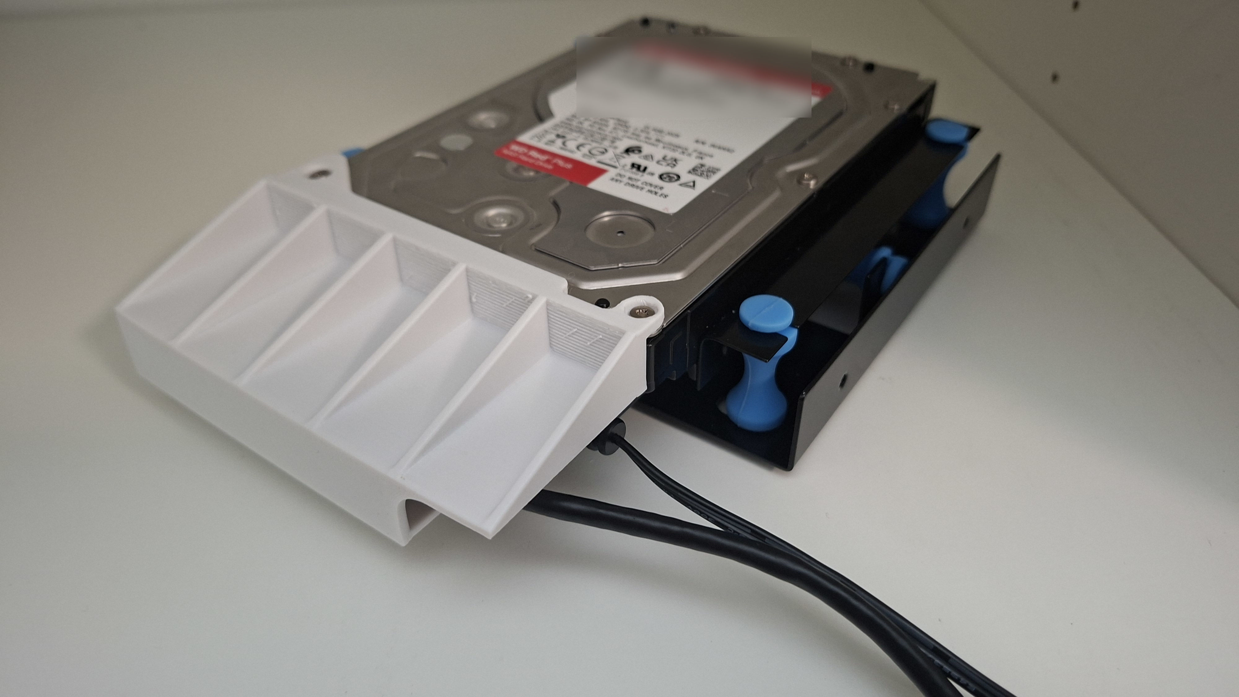 Secure USB-SATA Adapter Holder & Strain Relief for WD Red Plus / 3.5" HDDs