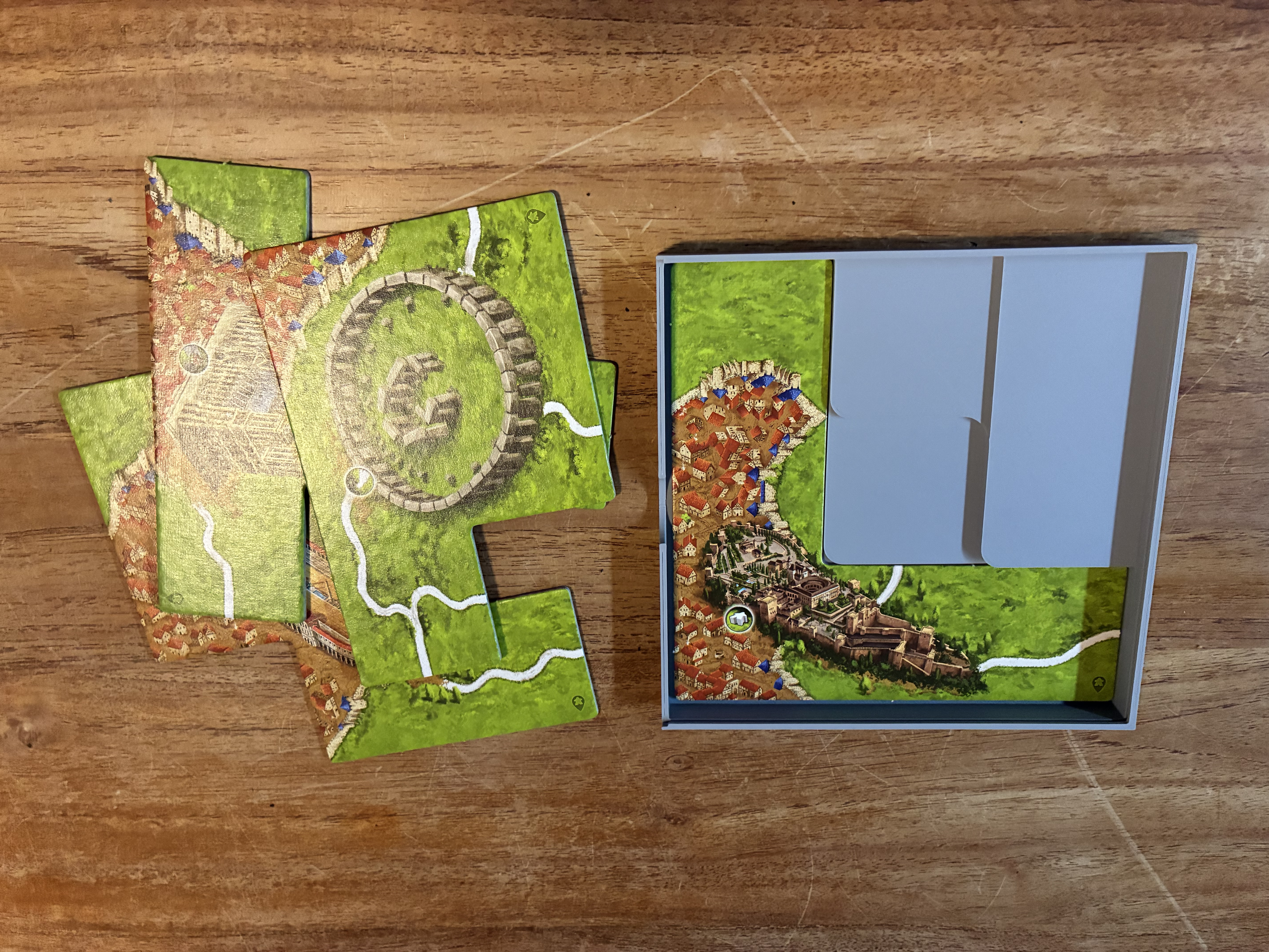 Carcassonne storage box