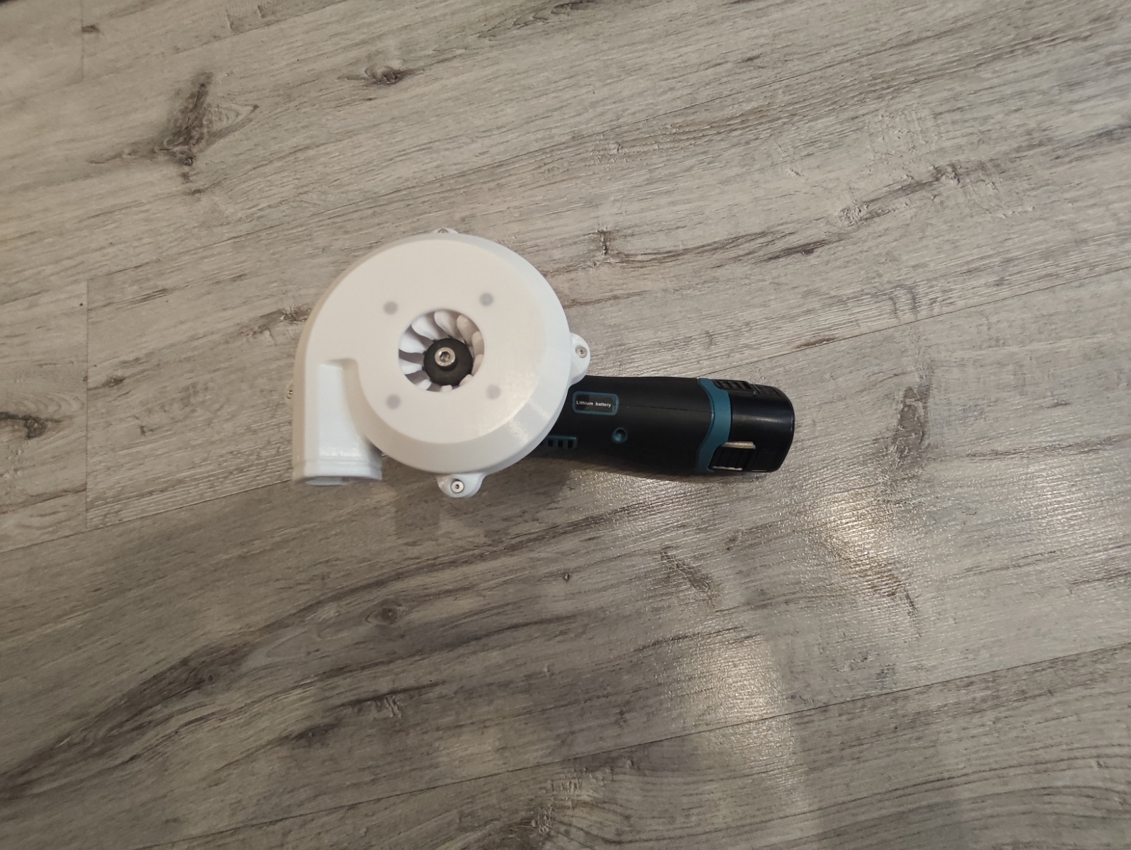Air pump from small angle grinder