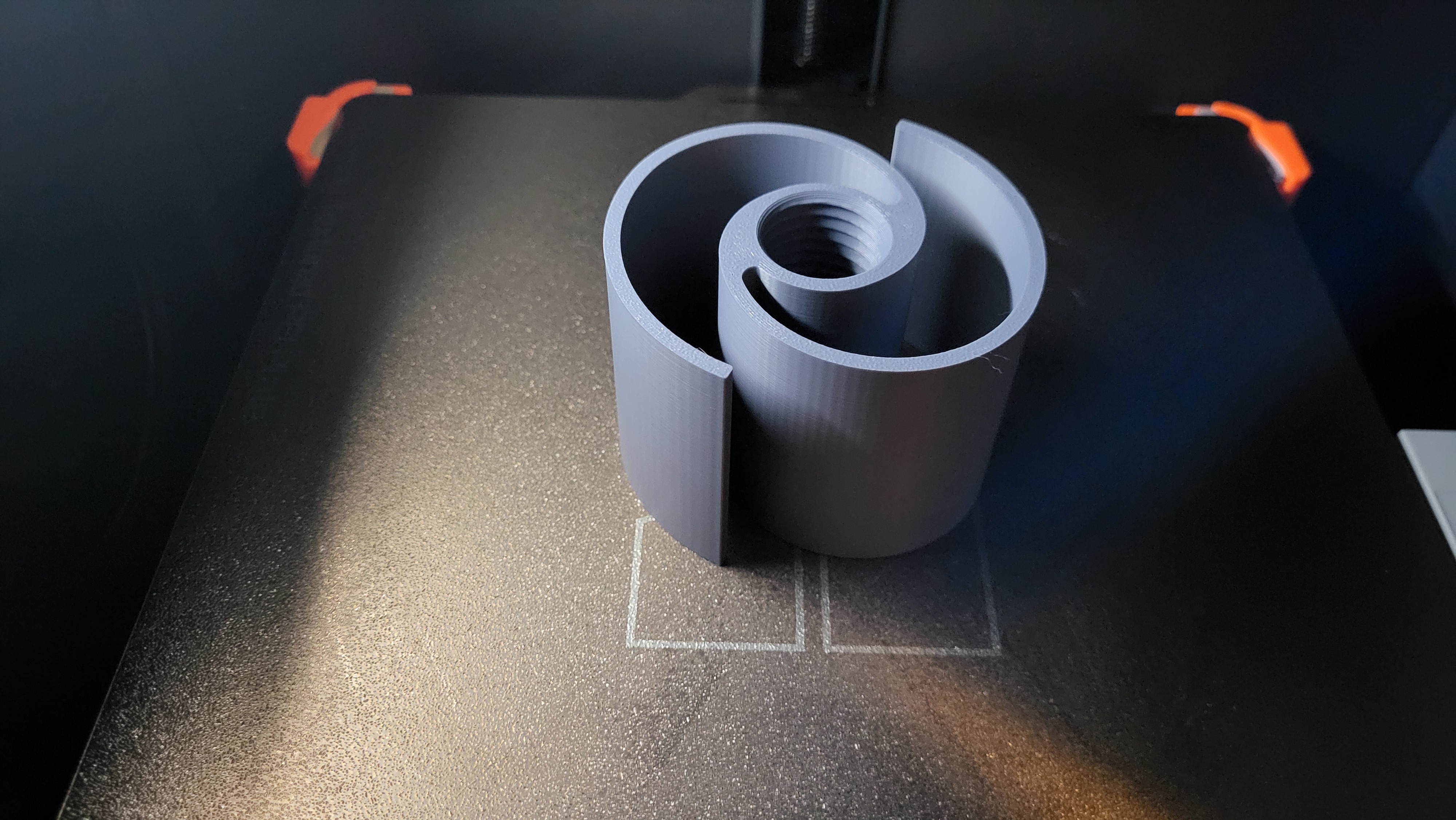 Miniatura 5 do modelo 3D RespoolBGone Universal Spool