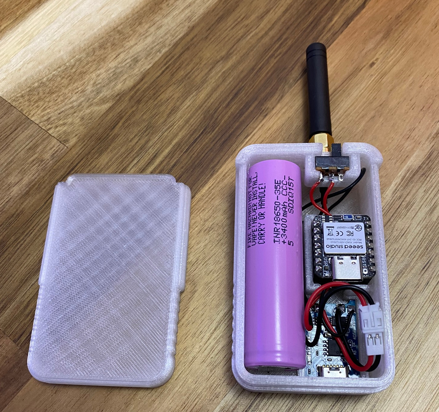 Xiao nRF enclosure for sma antenna meshtastic meshcore