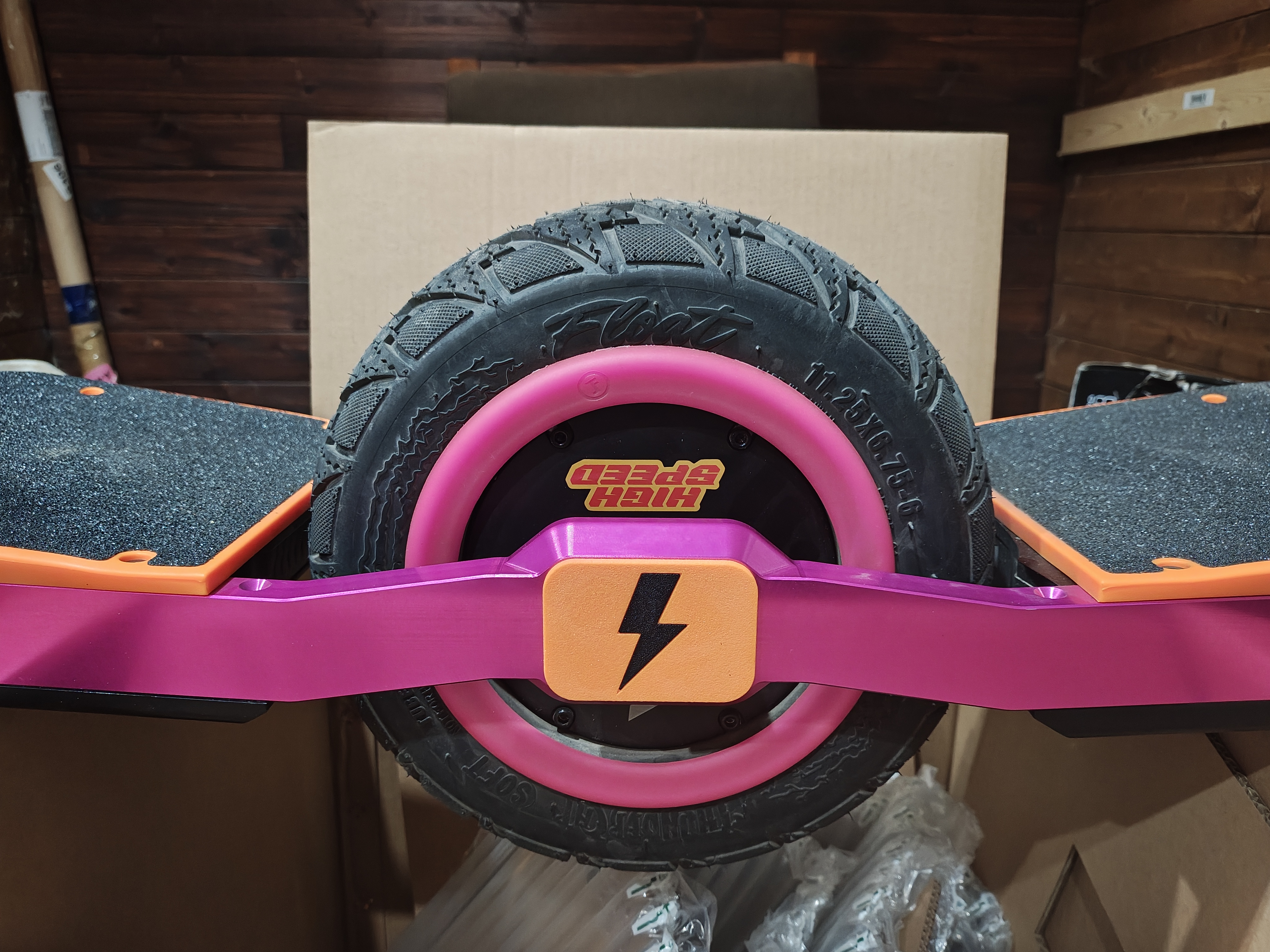 Fungineers Funwheel Thunder Rails Axle Bolts Cover Plate