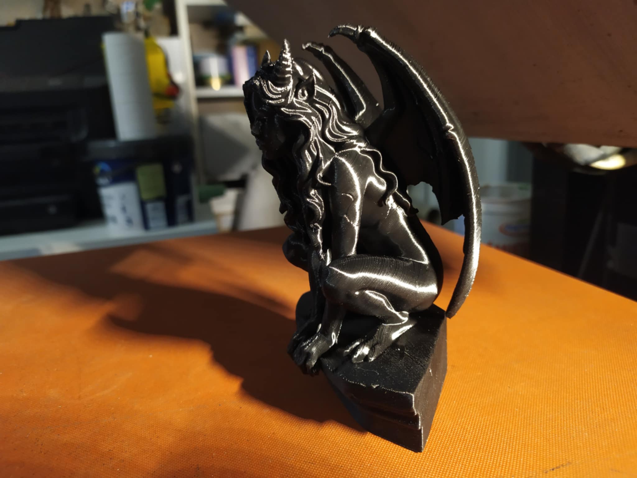 Gargoyle statue — miniatura 12