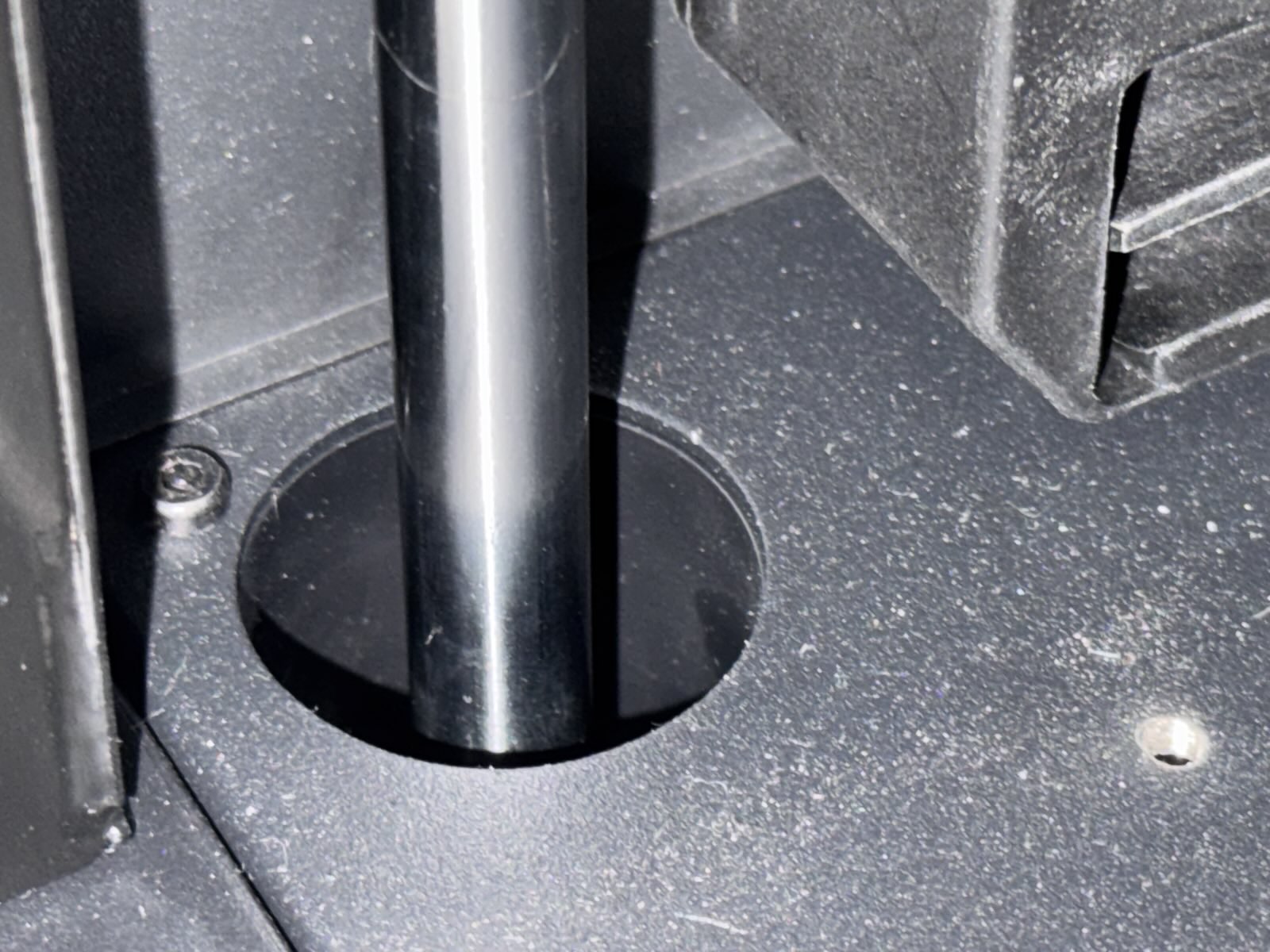 Qidi Q2 Z-Rod Base Cover