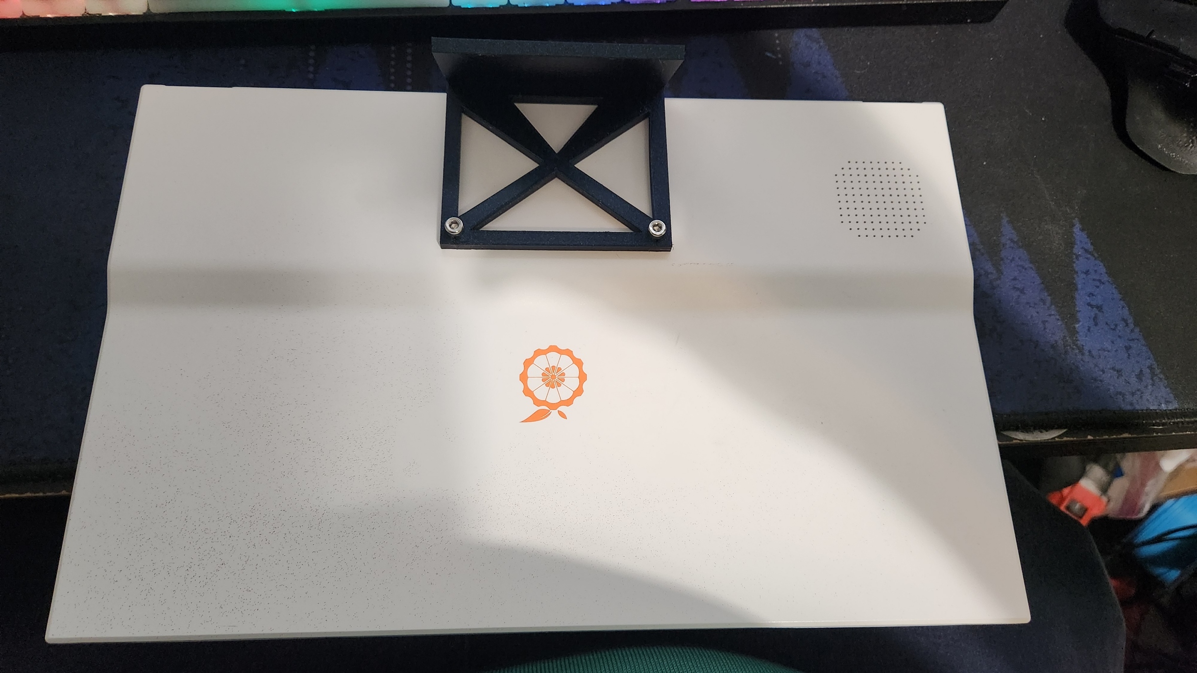 Orange Pi Monitor Stand