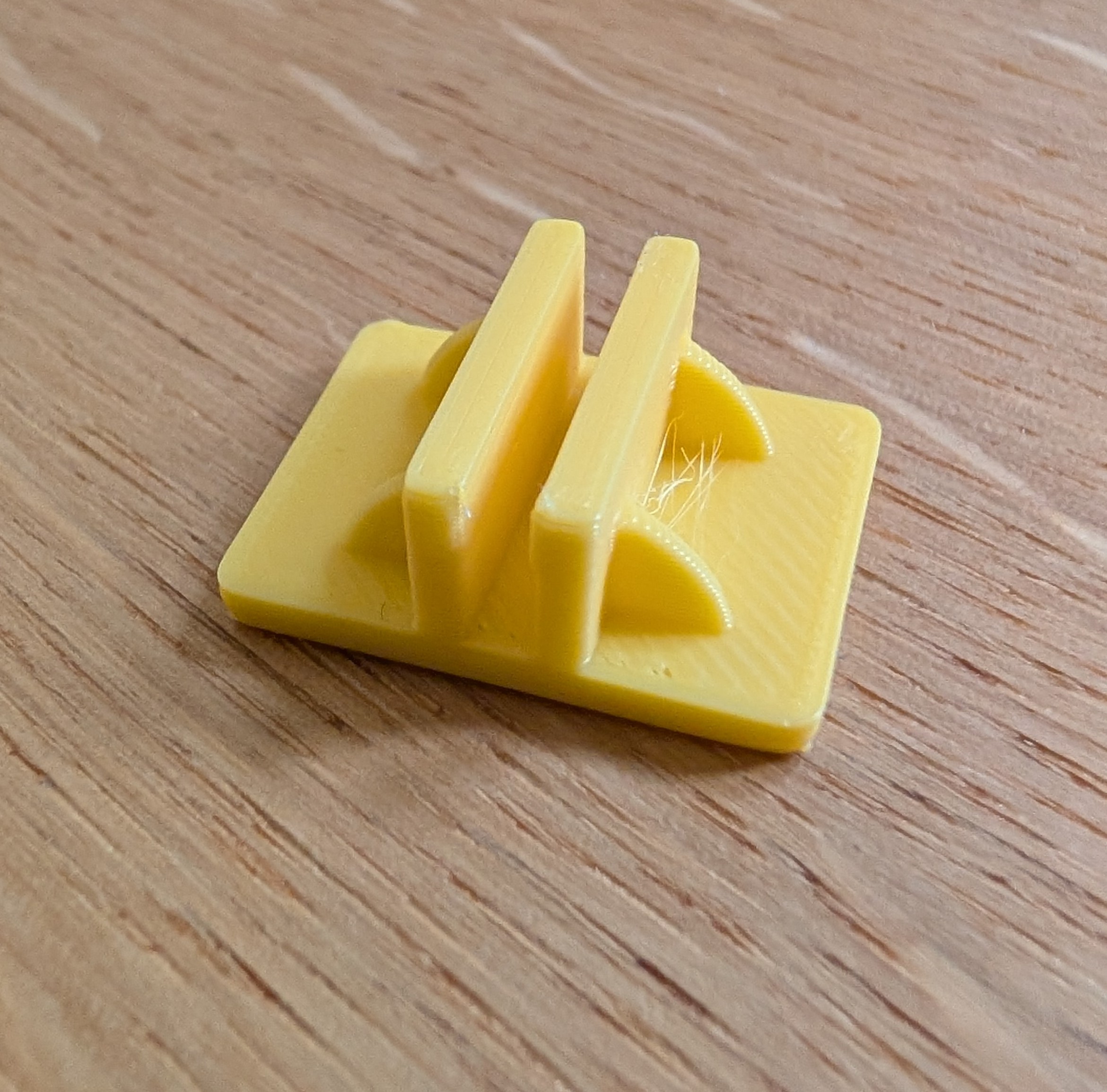 Game Piece Holder (with supports)