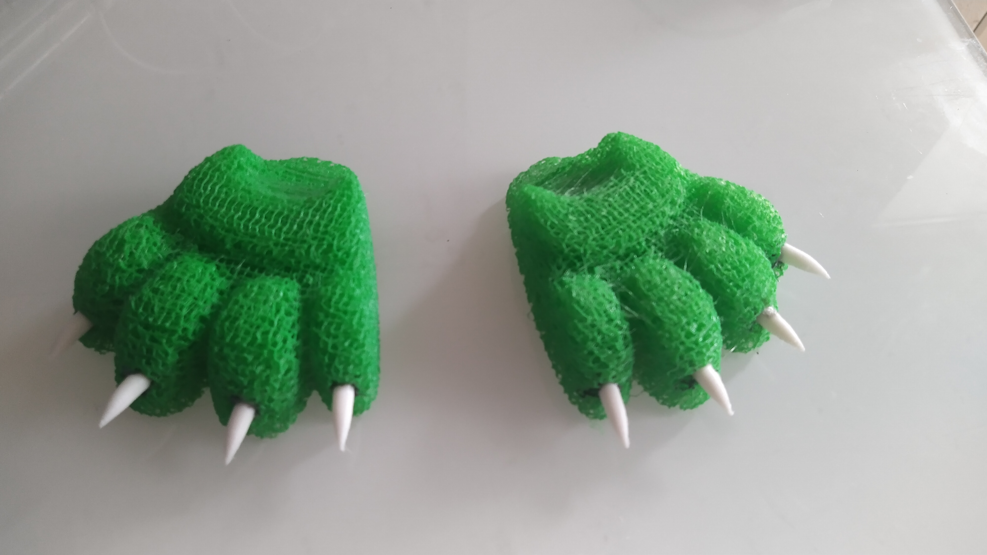 Puppet Paws with Claws