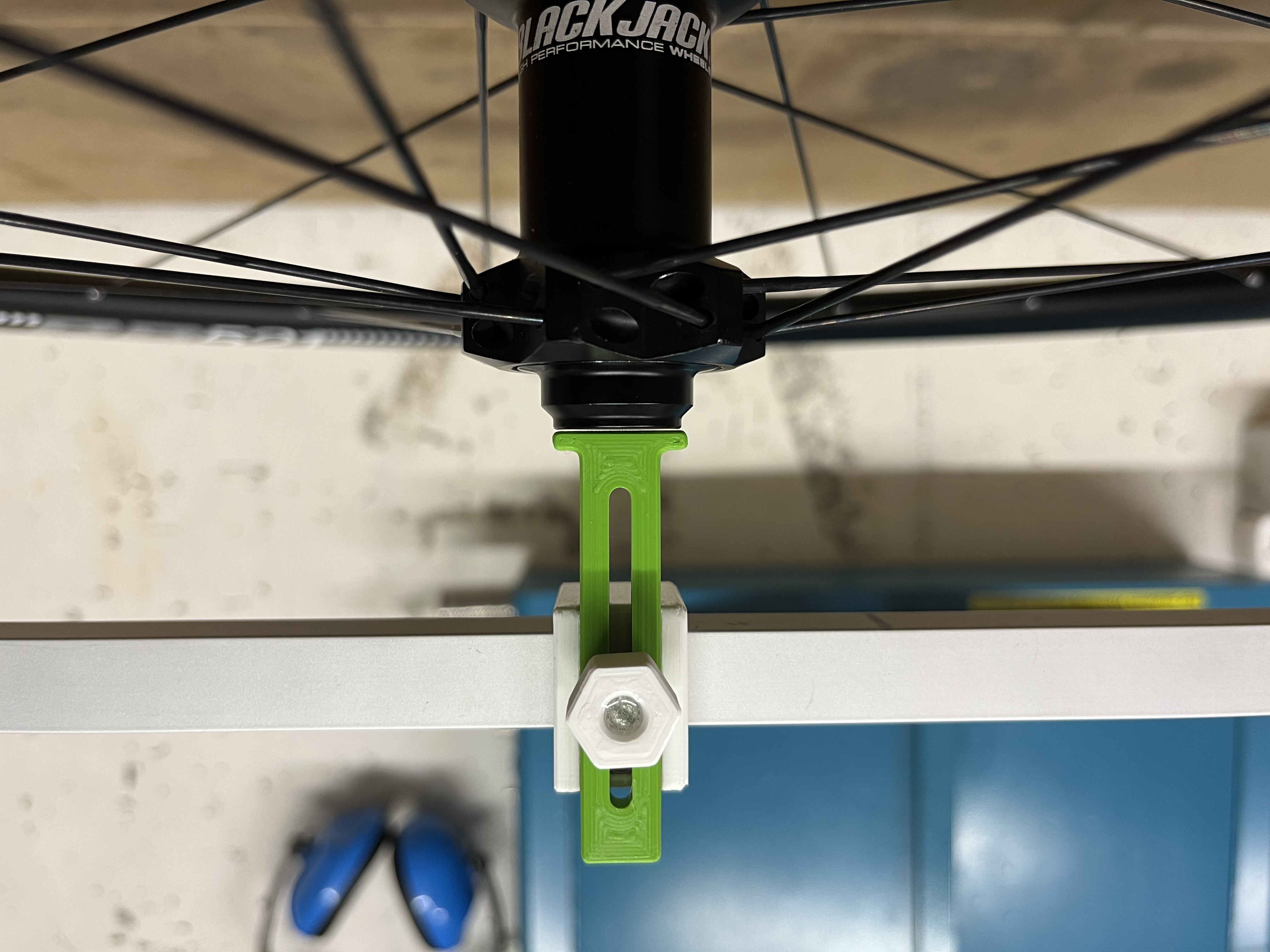 wheel alignment gauge / bicycle centering gauge / Fahrrad Zentrierlehre