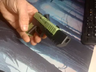 USP Match attachment mod for Glock fidget toy gun